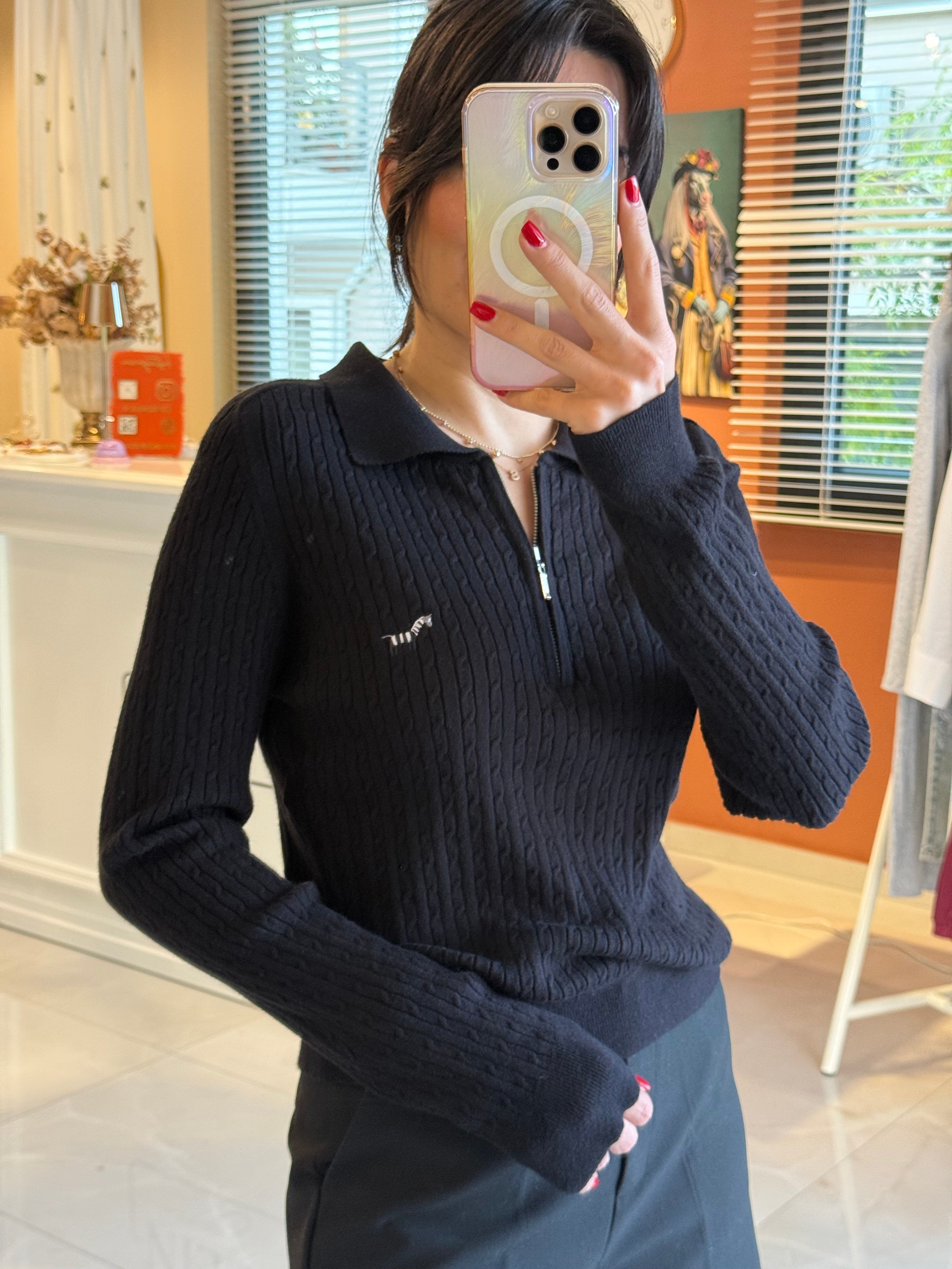 Saç Örgü Polo Yaka Zebra Nakışlı Siyah Trirko