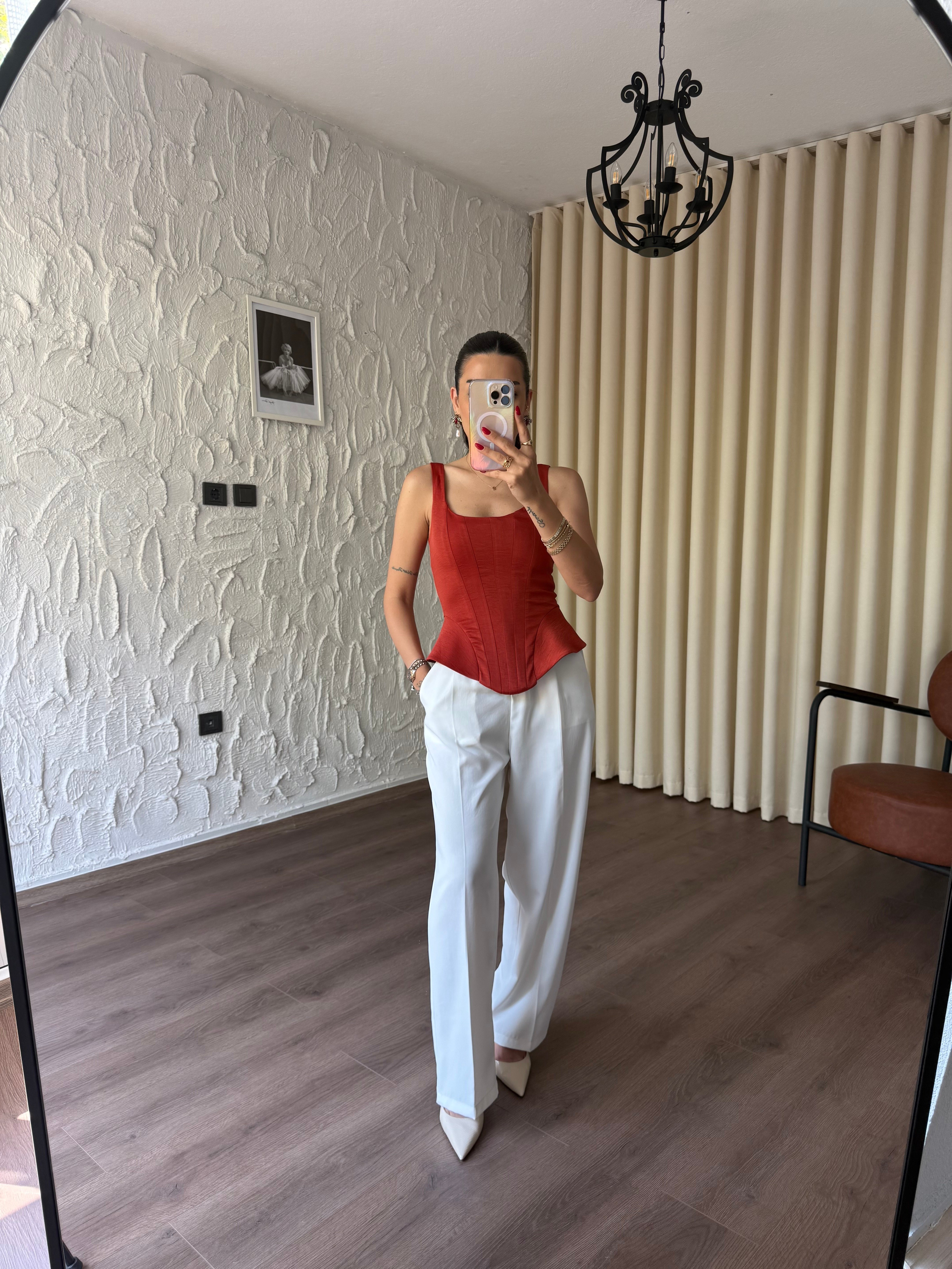 Saten Parçalı Kiremit Büstiyer