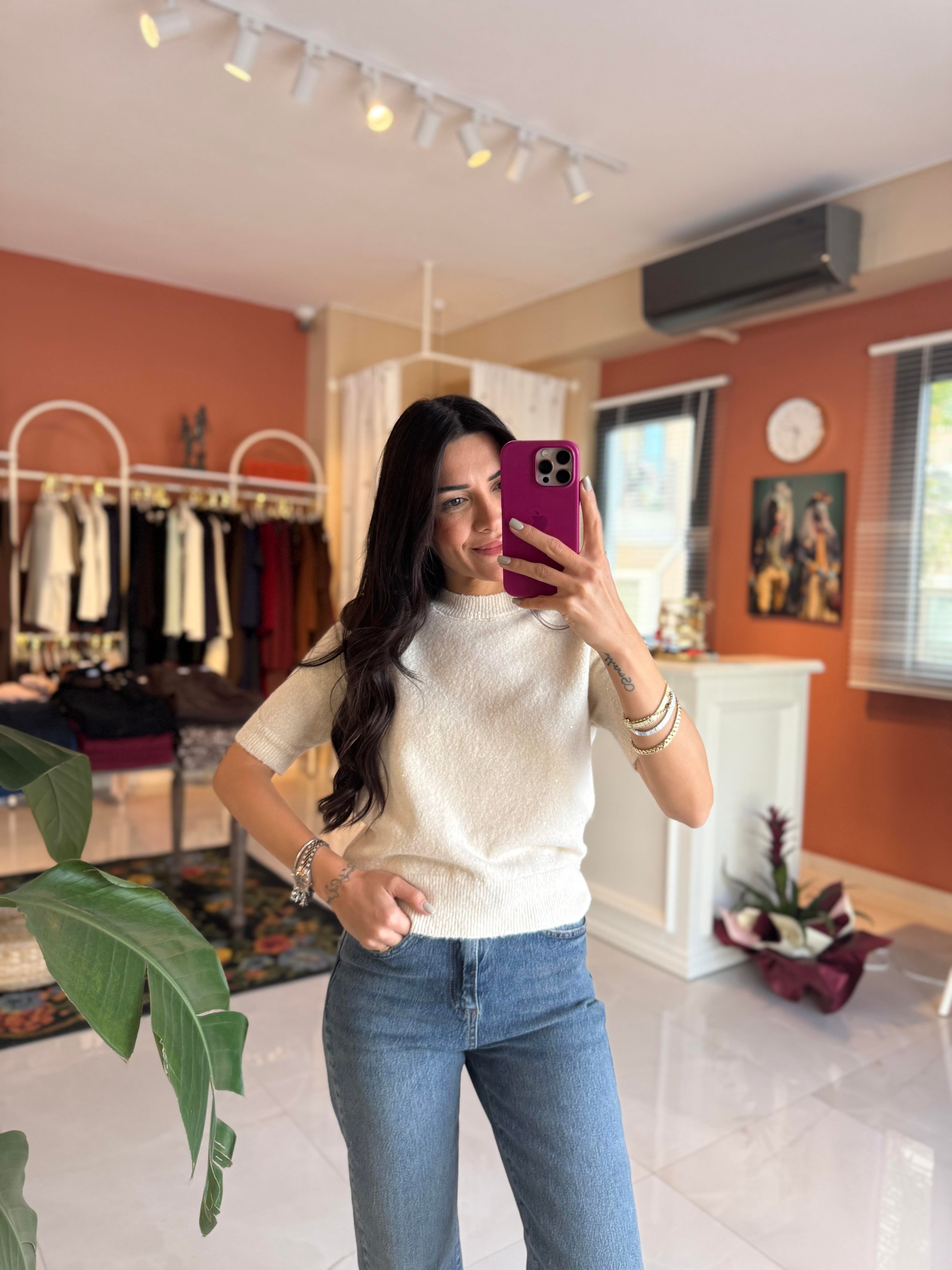 Simli ve Pullu Kısa Kol Ekru Kazak