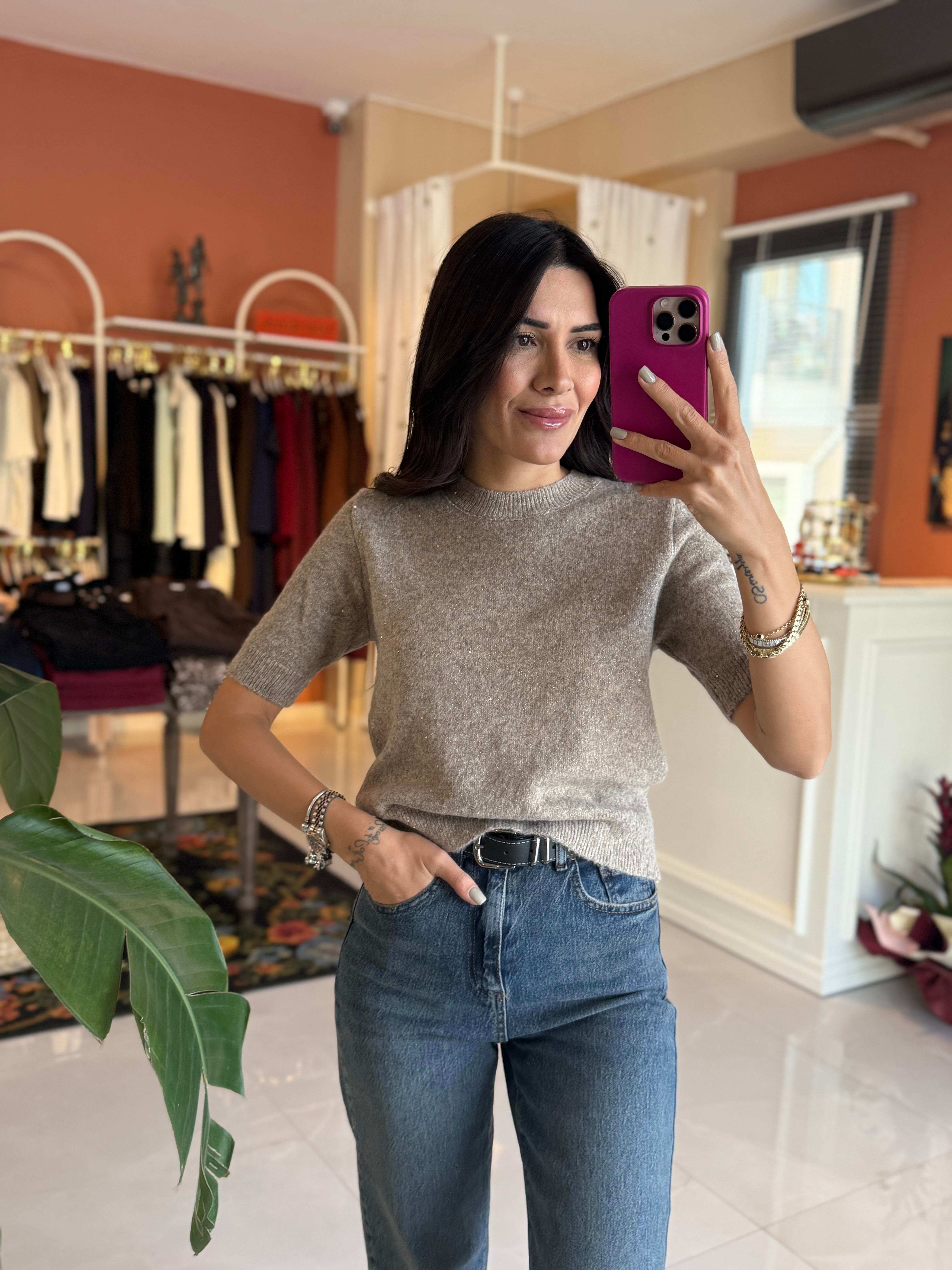 Simli ve Pullu Kısa Kol Vizon Kazak