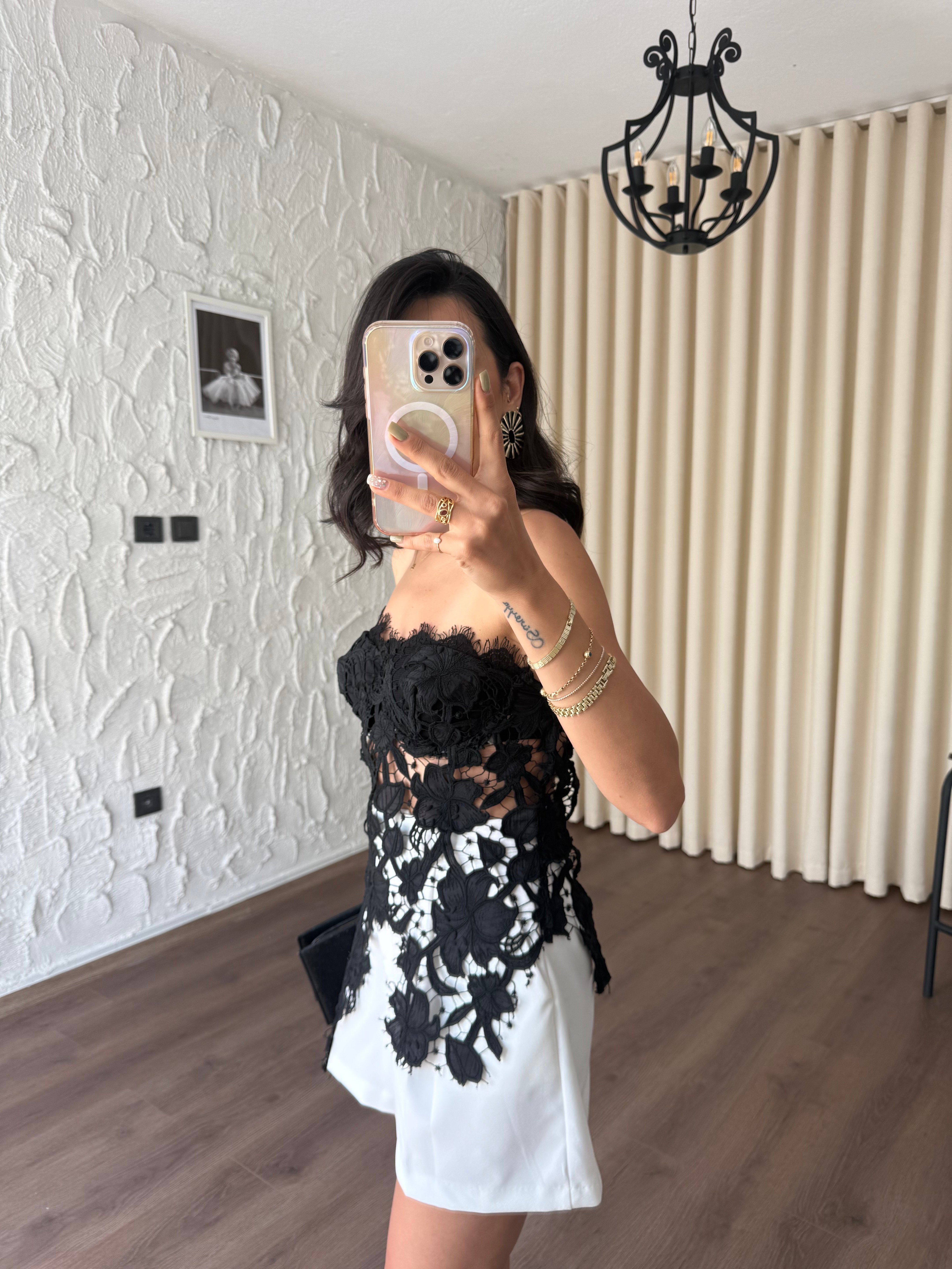 Siyah Güpür Korse