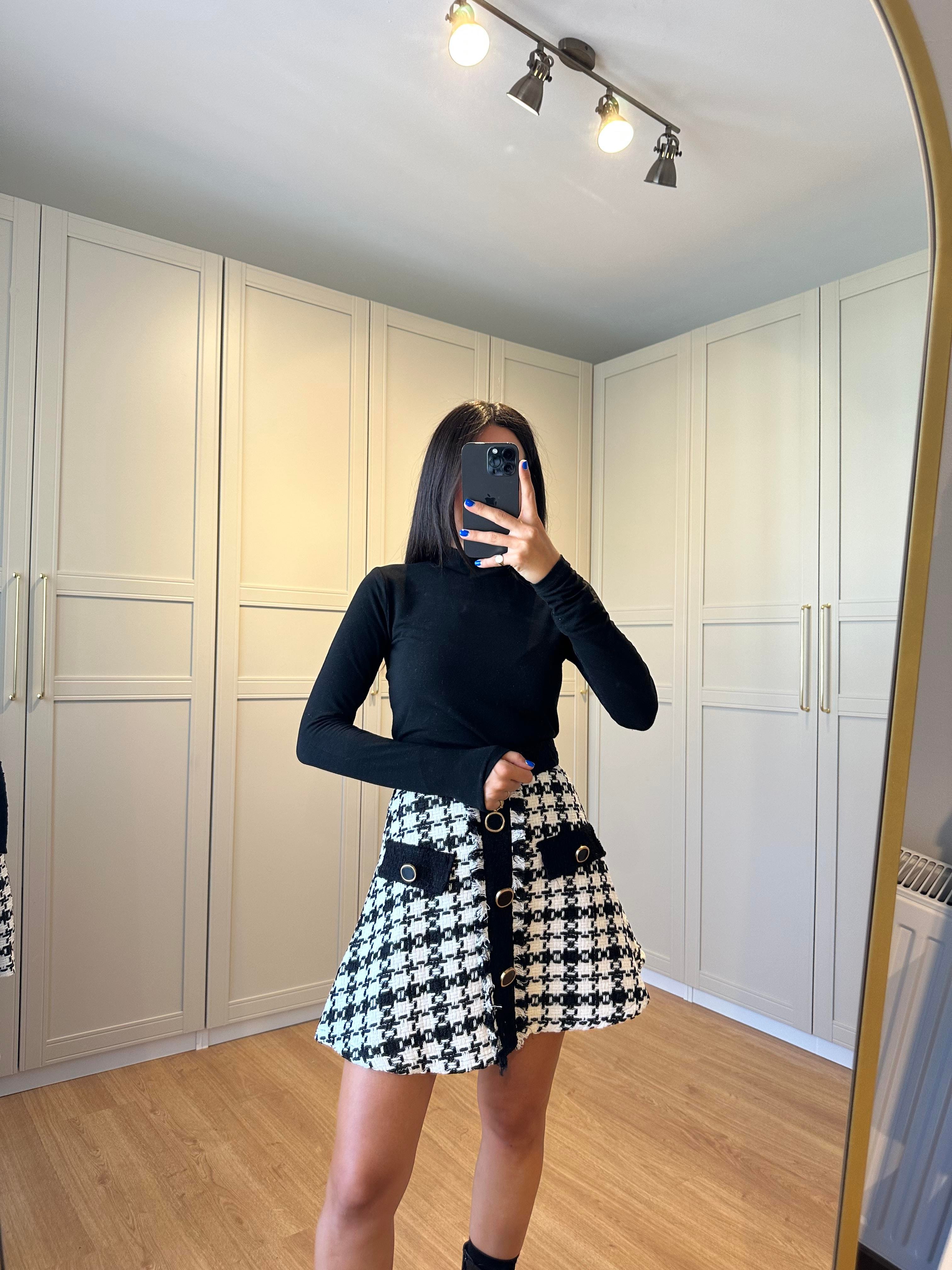 Siyah Orijinal Marka Soft Boyunlu Bluz