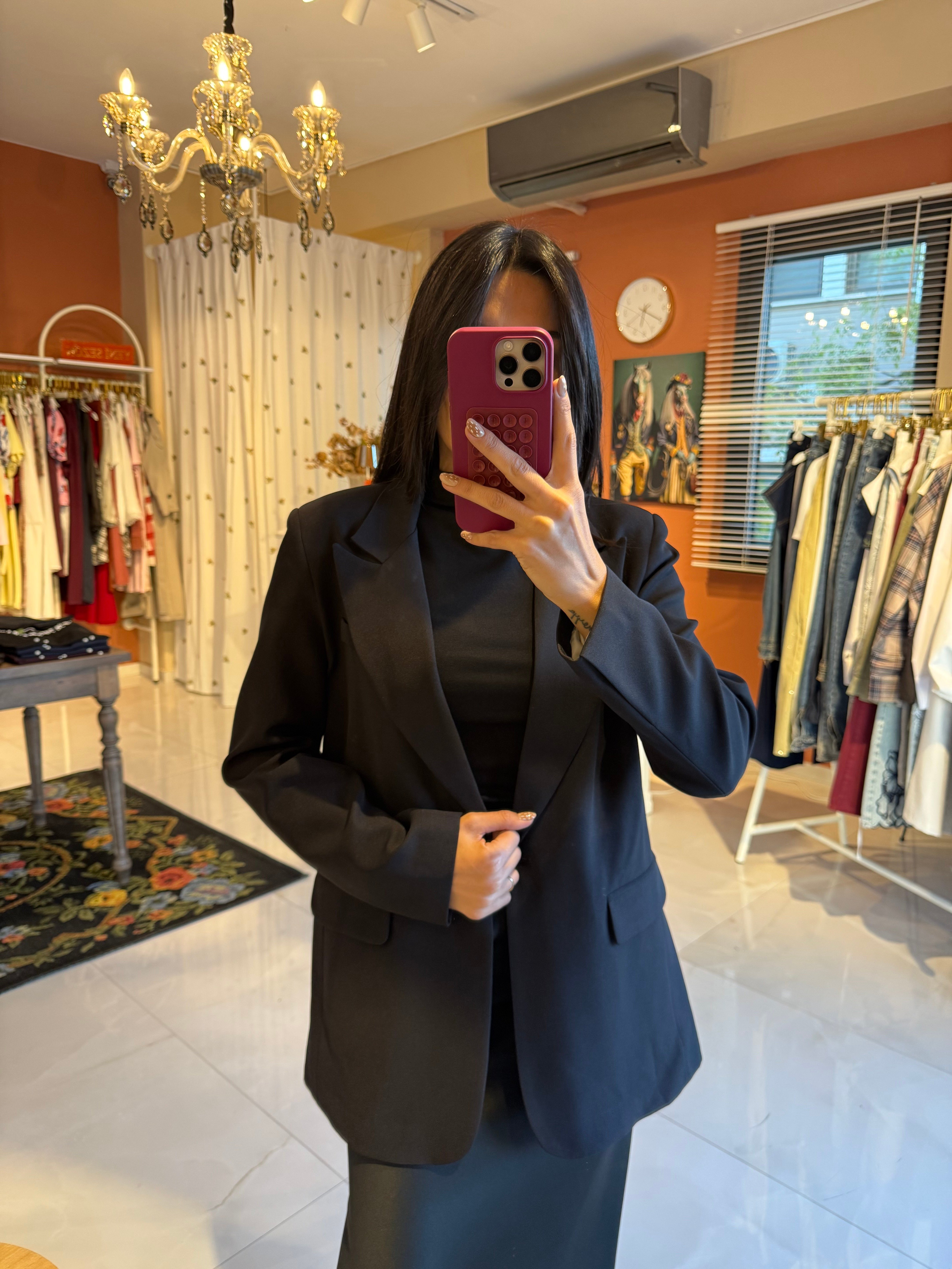 Siyah Tek Düğmeli Blazer Ceket