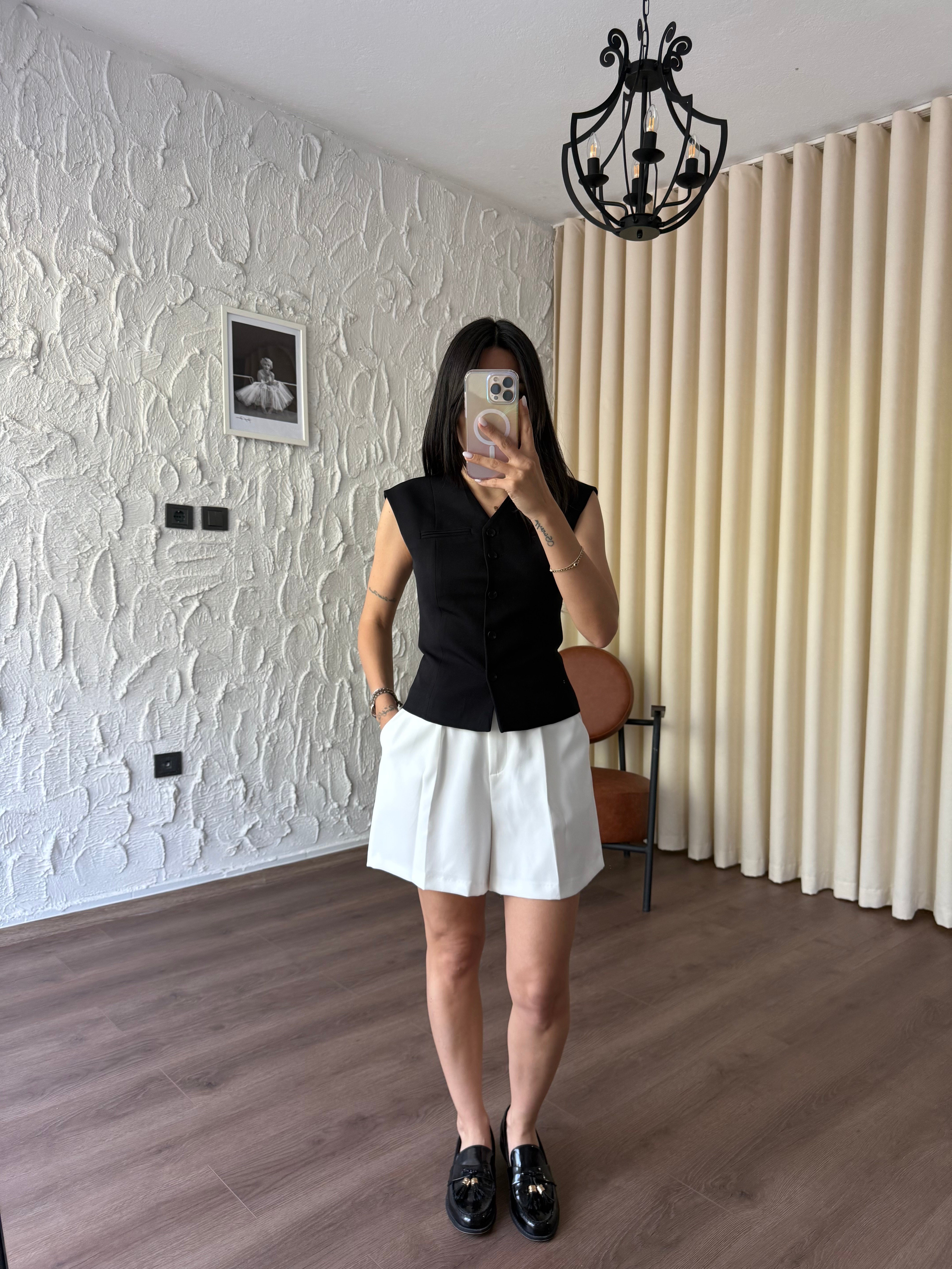 Siyah Yelek
