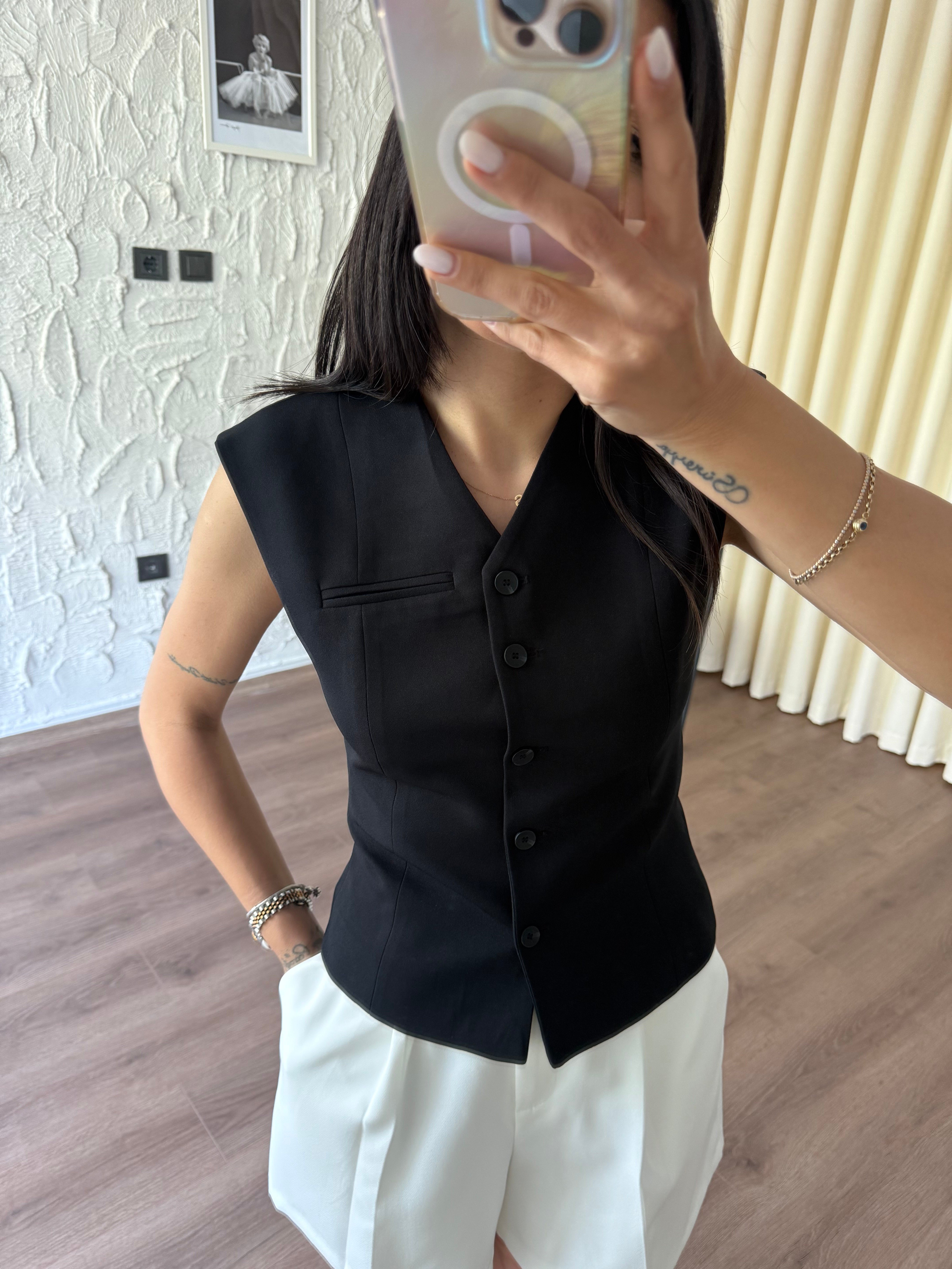 Siyah Yelek