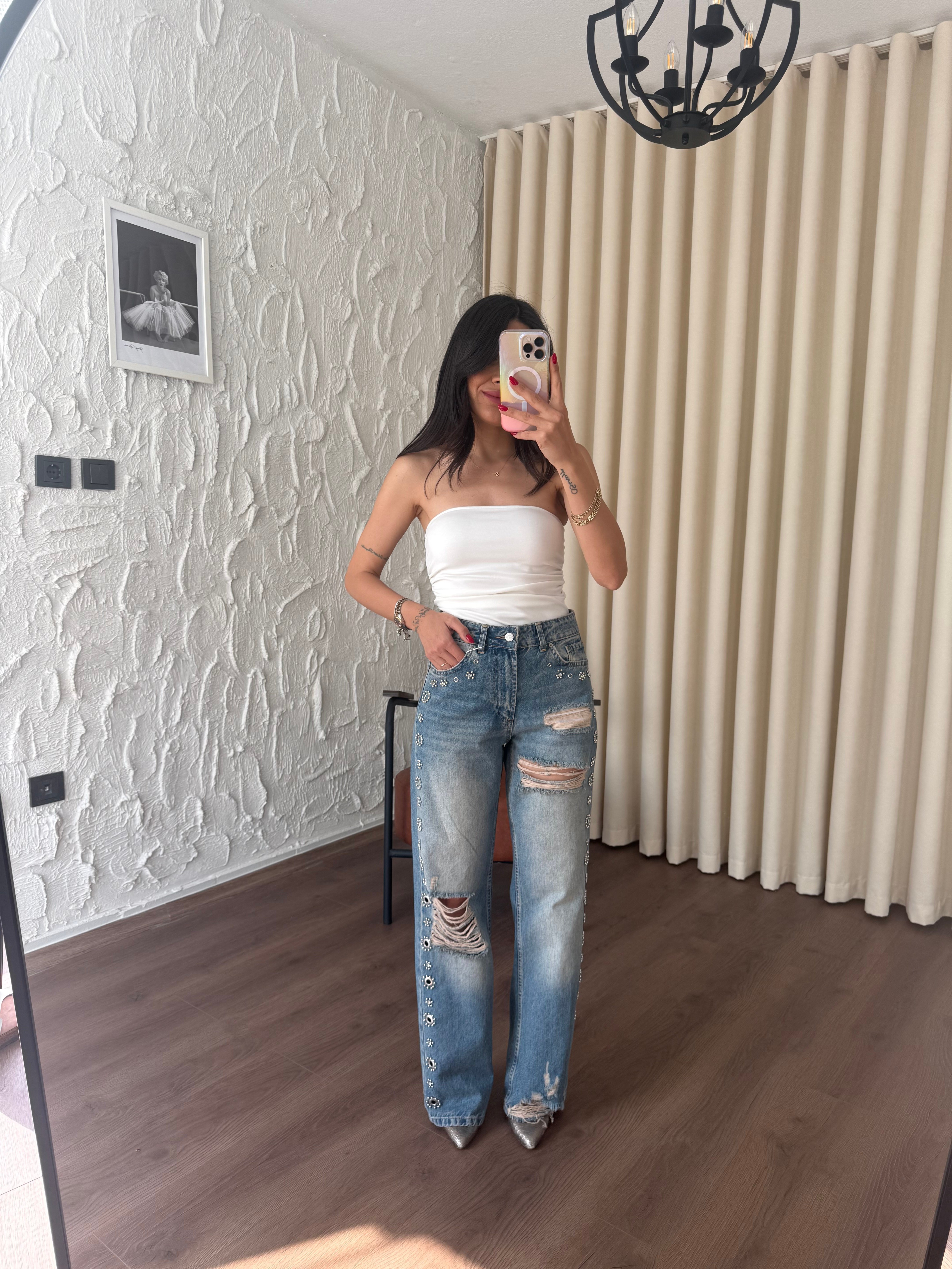 Taş ve Boncuk Detaylı Yırtık Model Jean