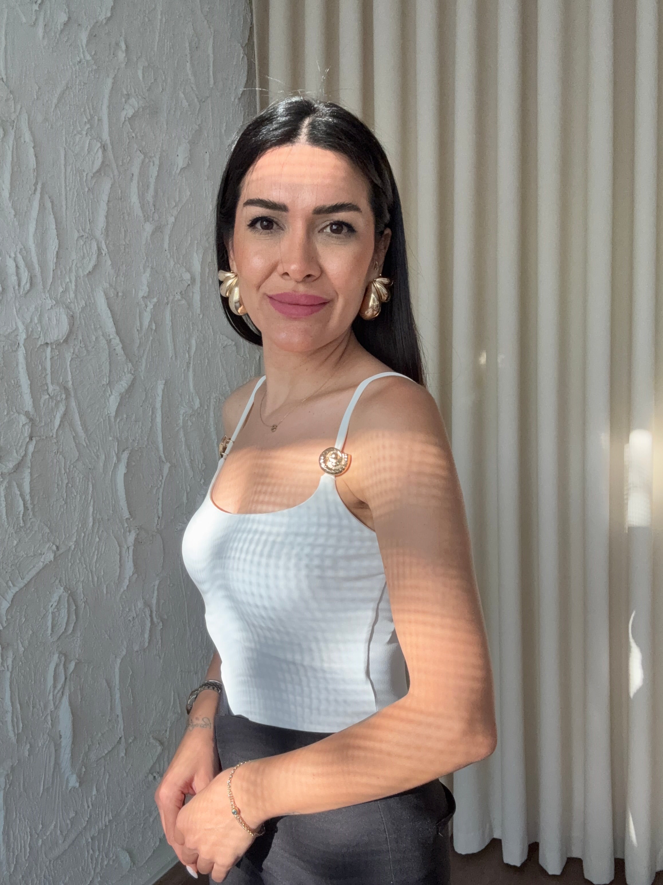 Toka Detaylı Ekru Bodysuit