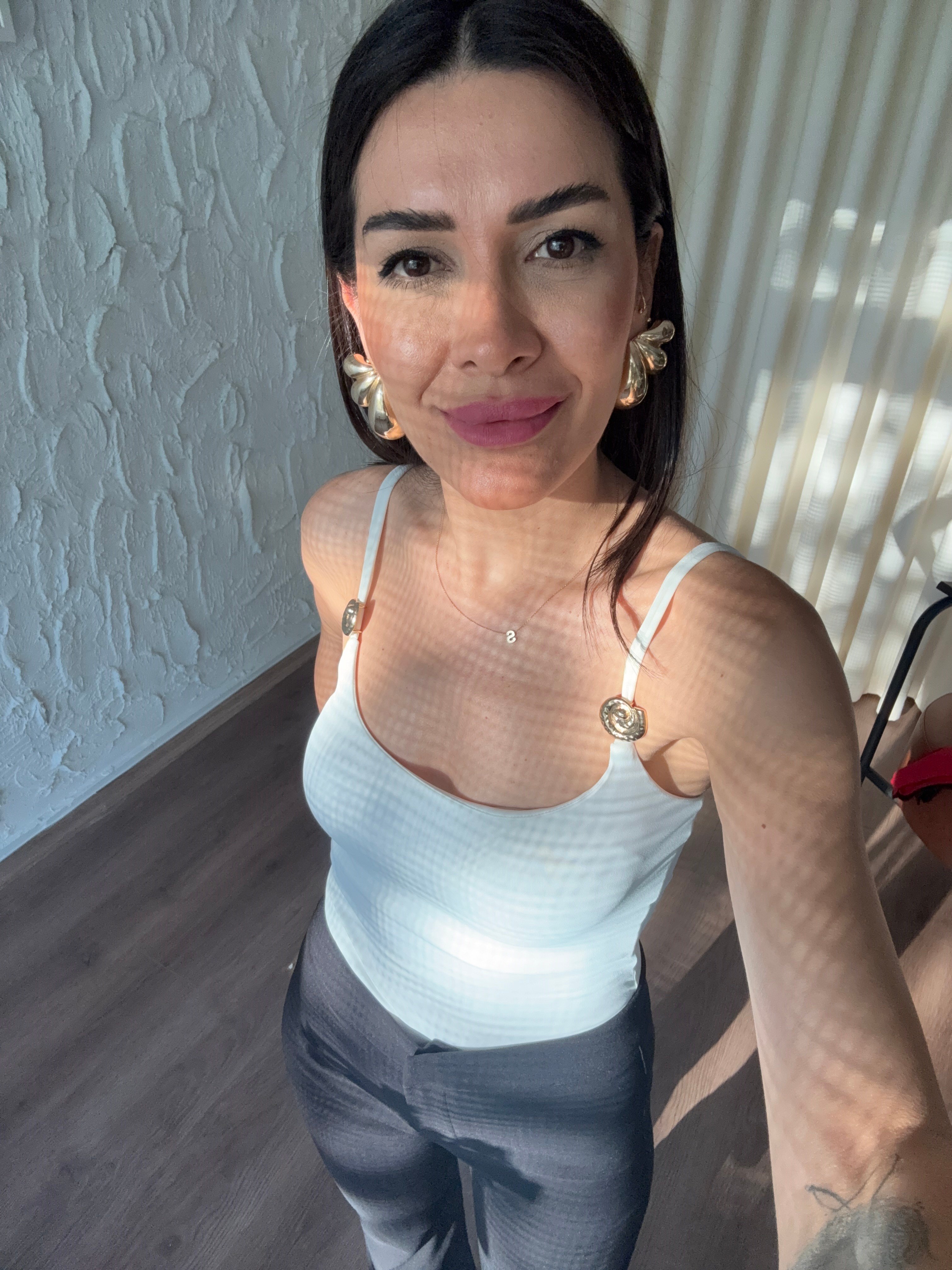 Toka Detaylı Ekru Bodysuit