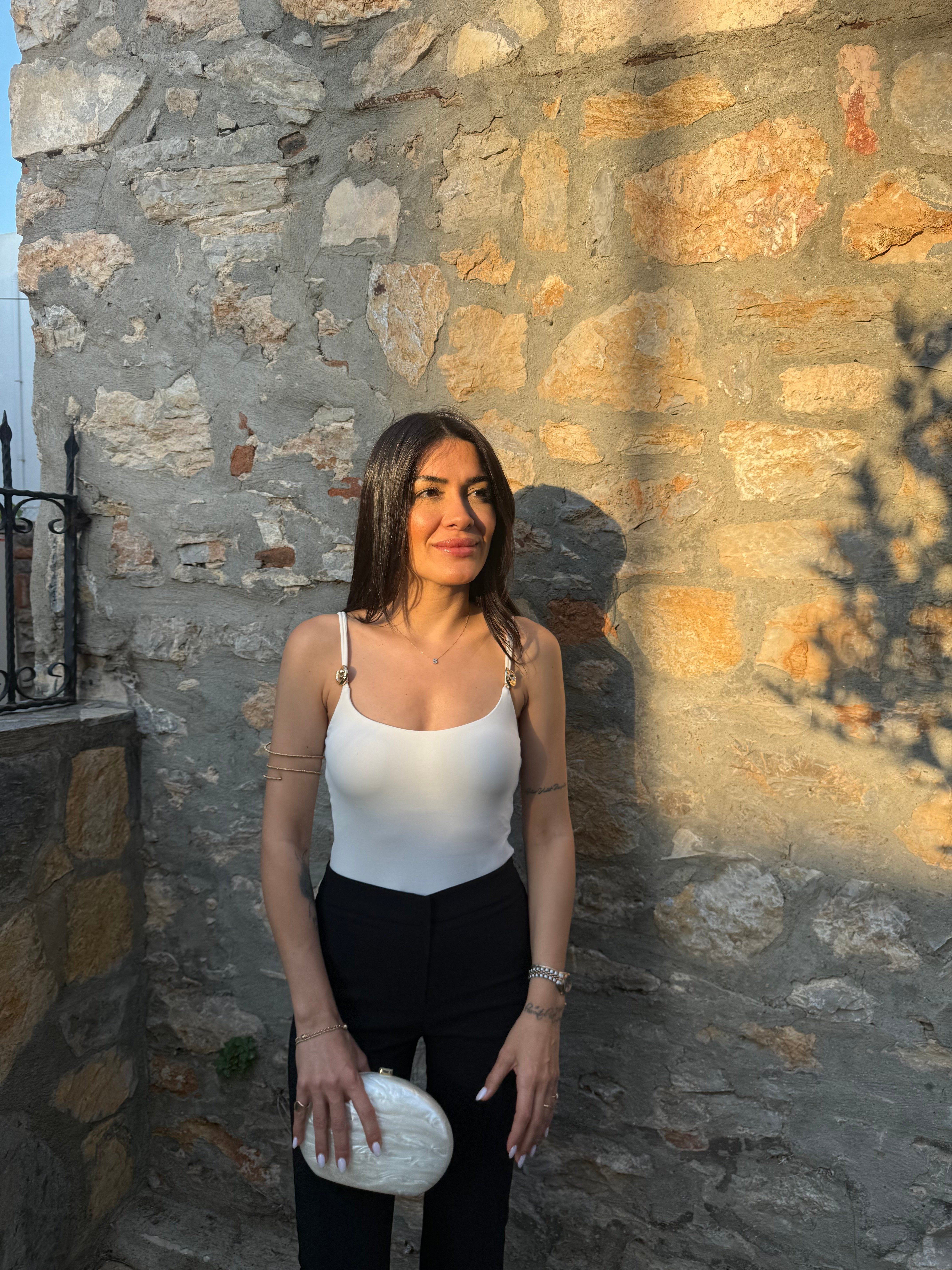 Toka Detaylı Ekru Bodysuit