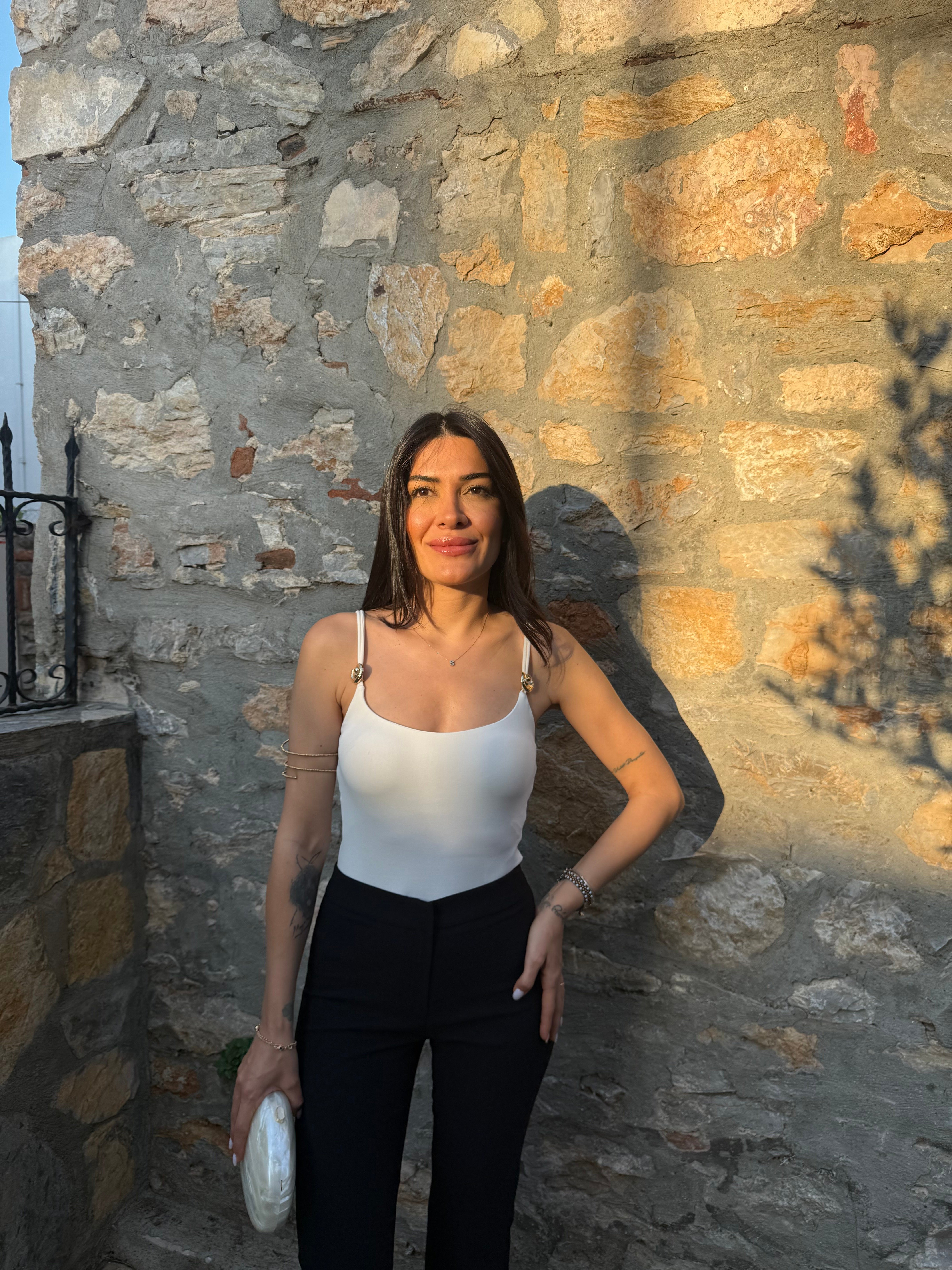 Toka Detaylı Ekru Bodysuit