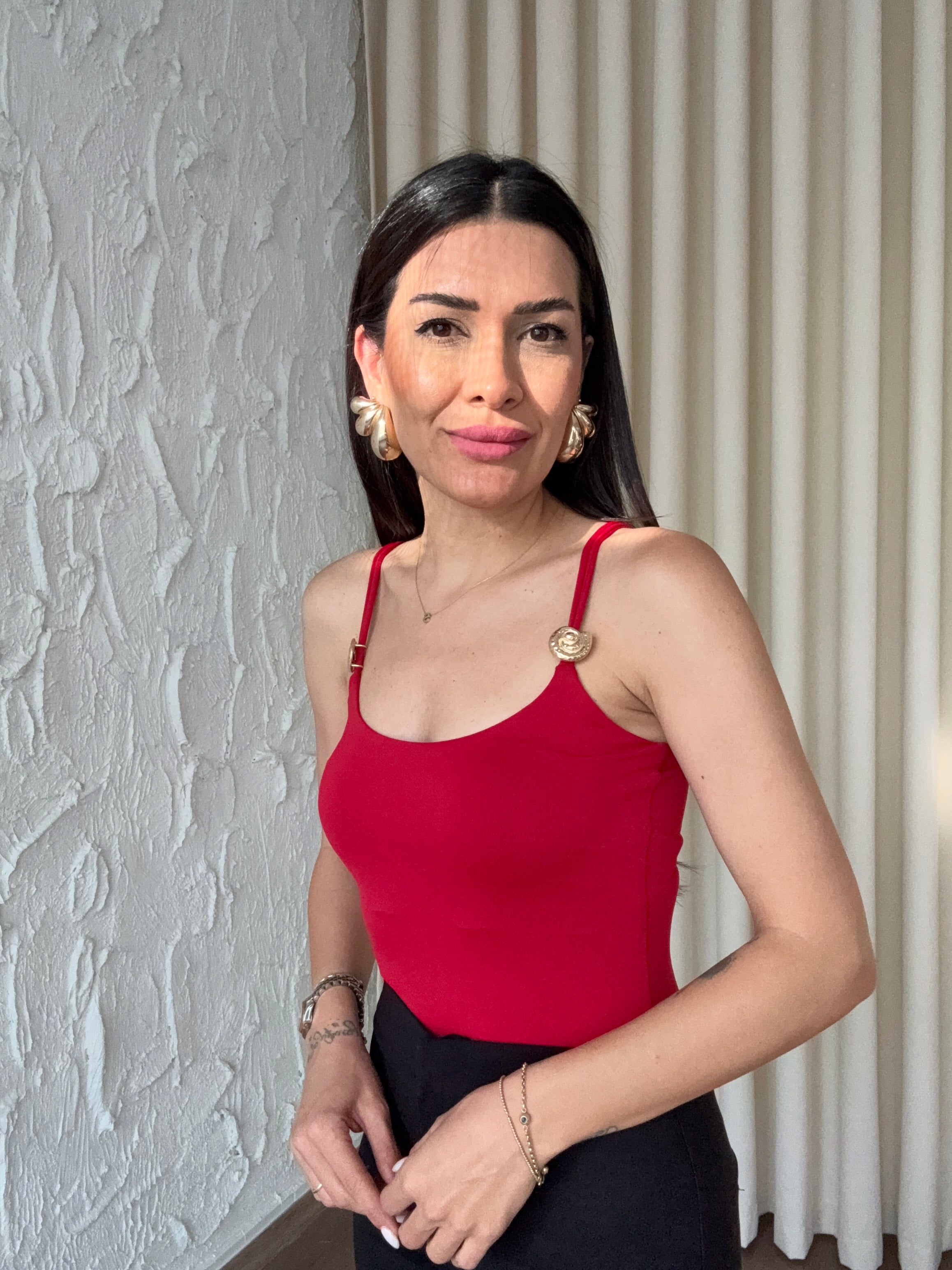 Toka Detaylı Kırmızı Bodysuit