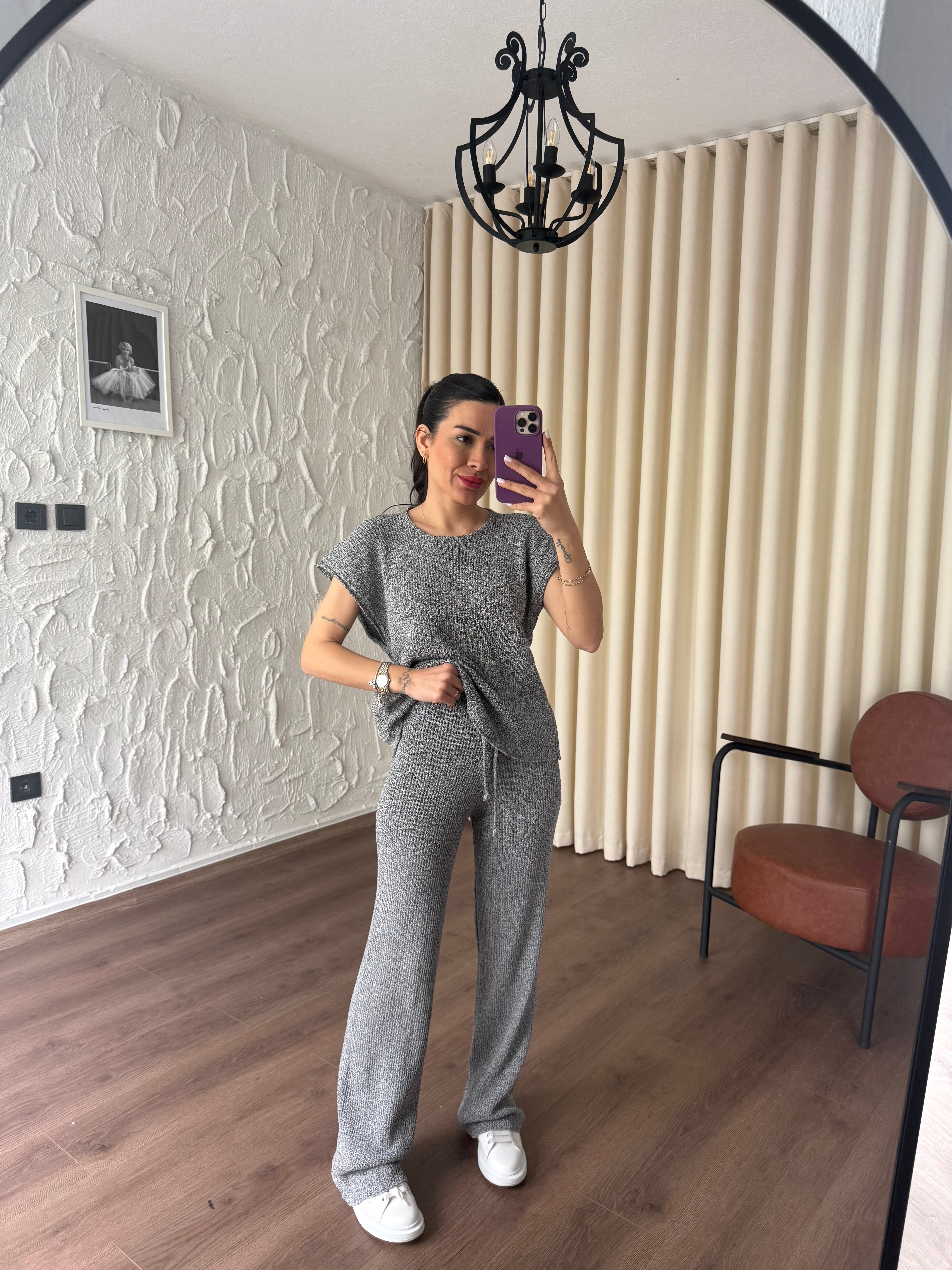 Vala Gri Triko Takım