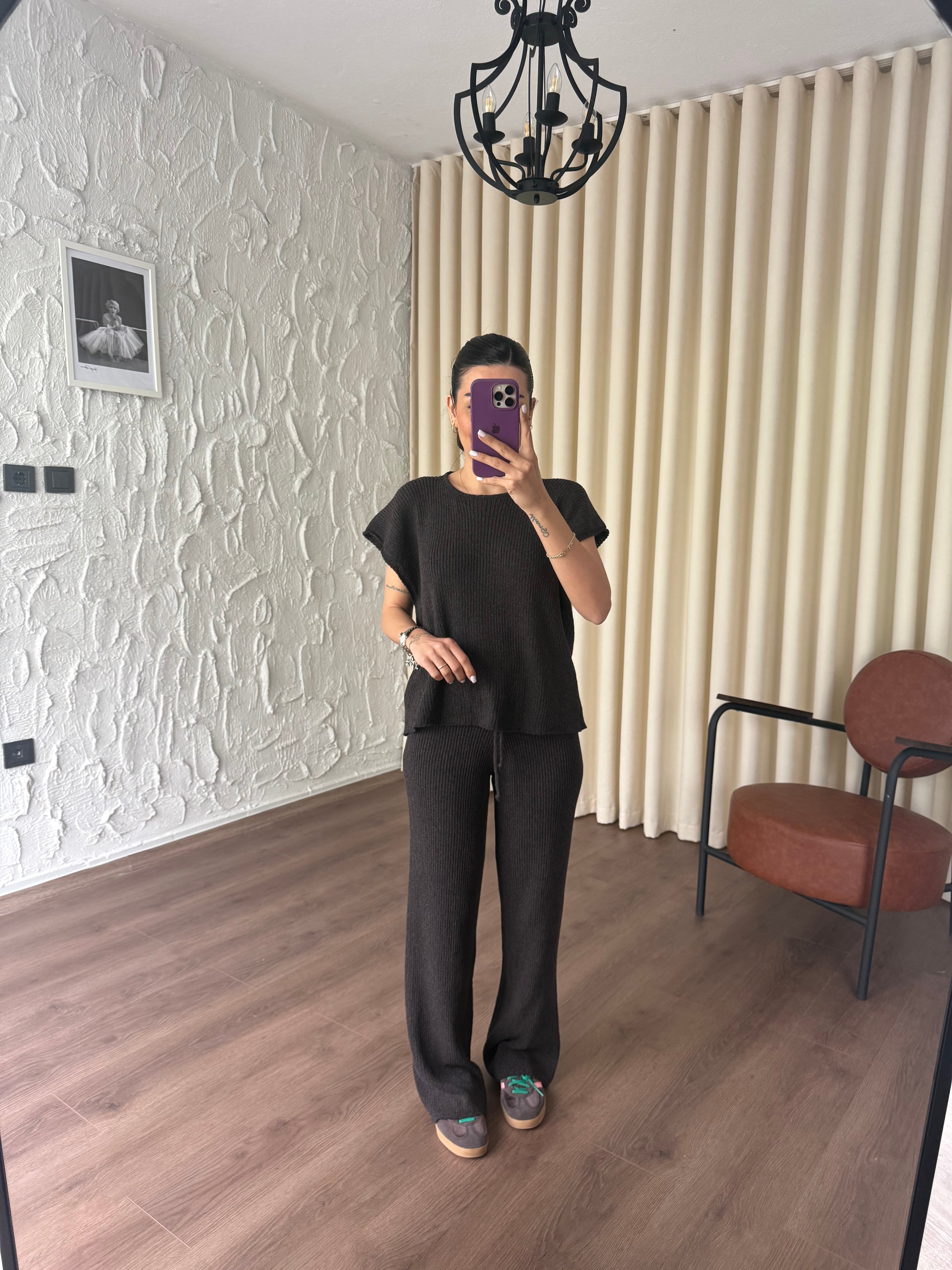 Vala Kahve Triko Takım