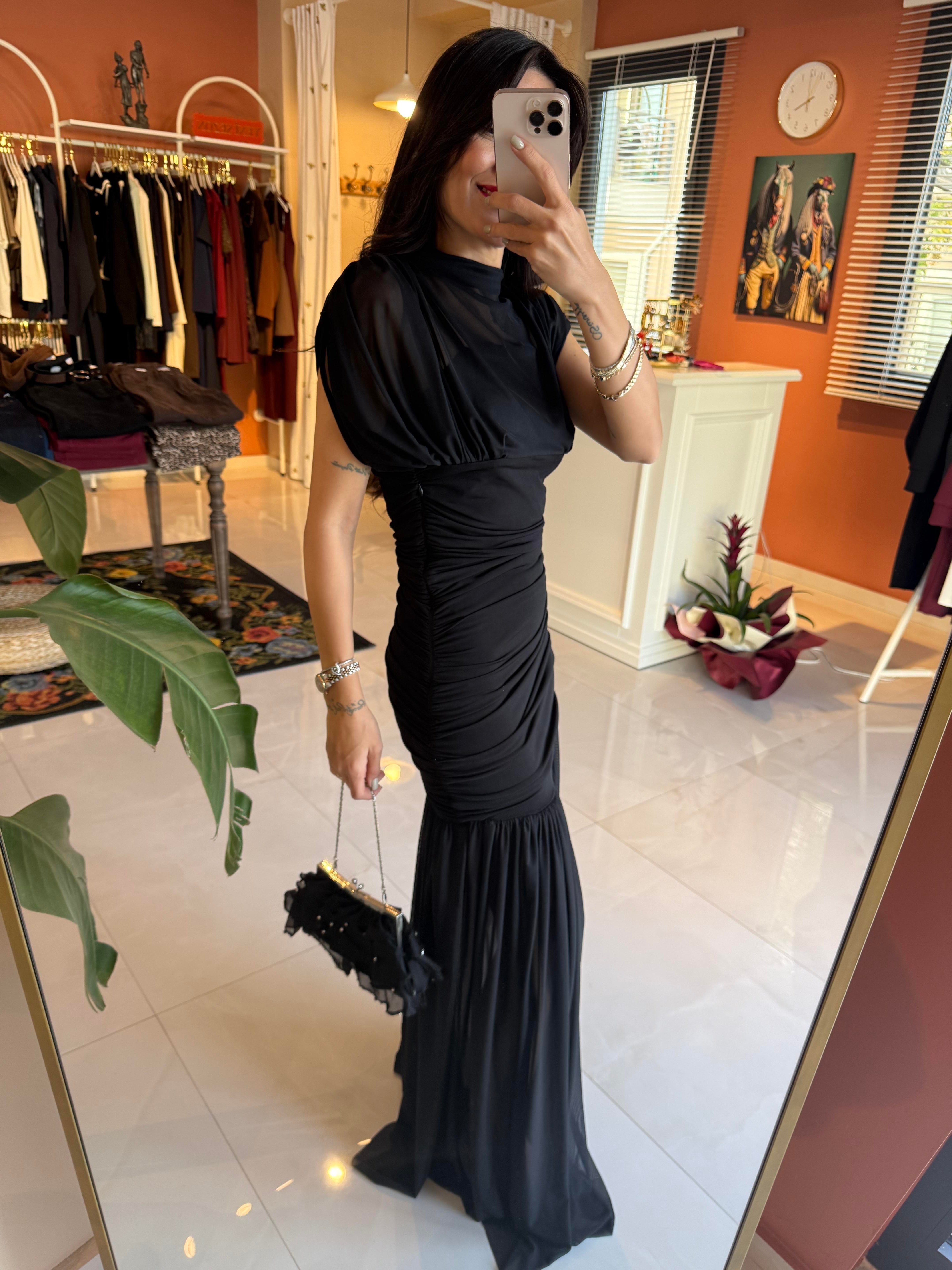 Vespera Siyah Tül Elbise