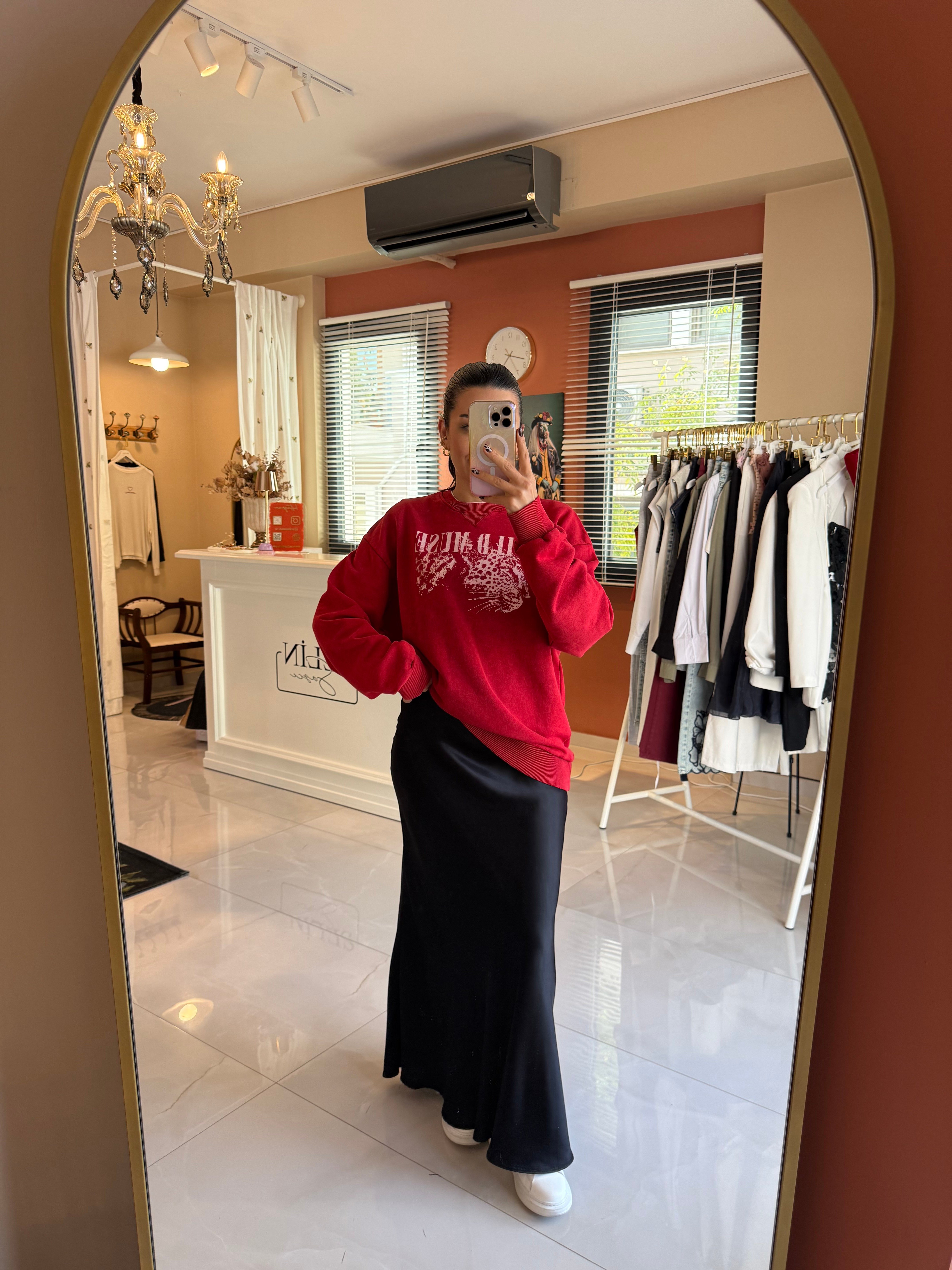 Wild Muse Baskılı Kırmızı Sweatshirt