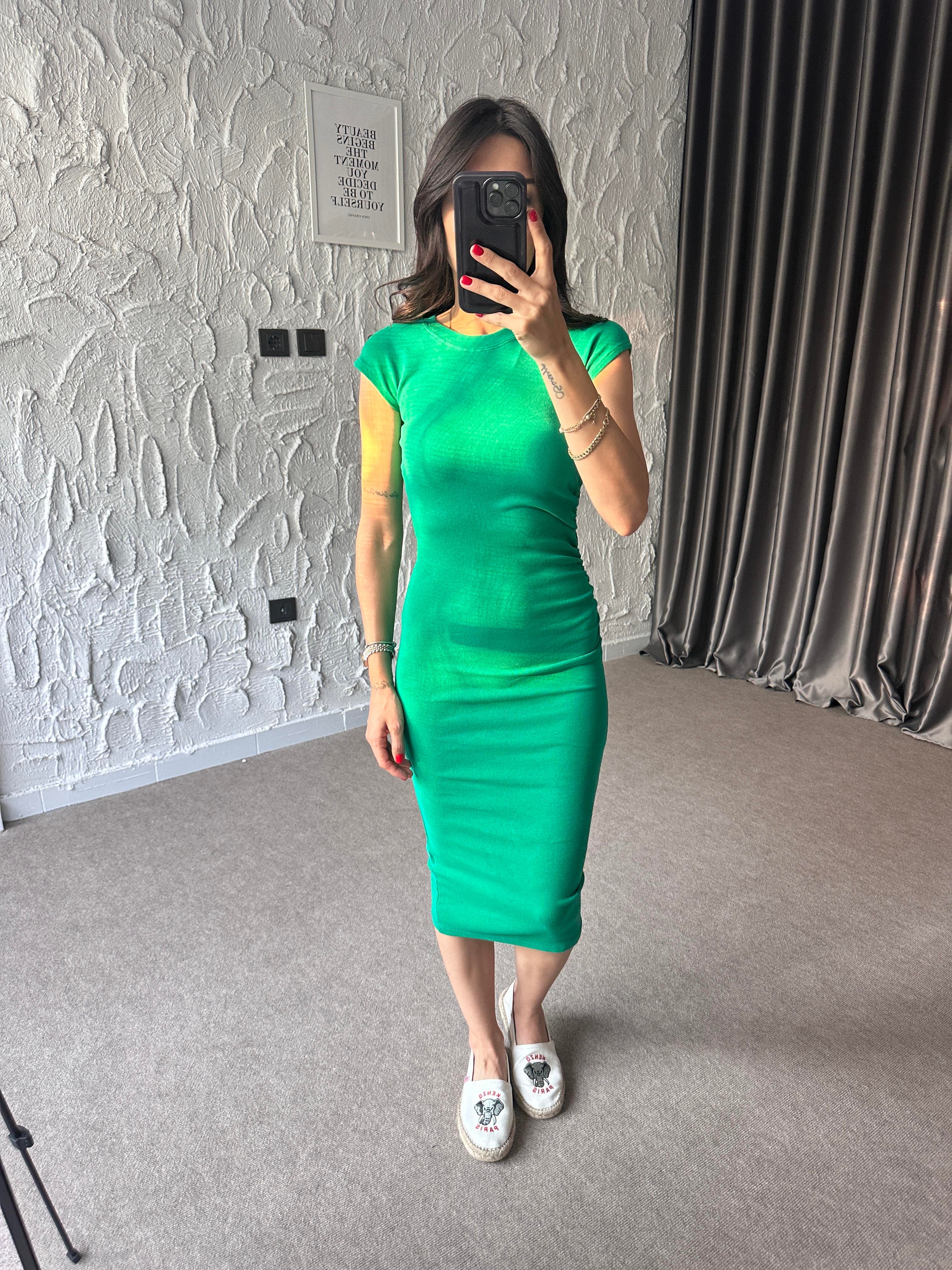 Yeşil Drape Detaylı Basic Elbise