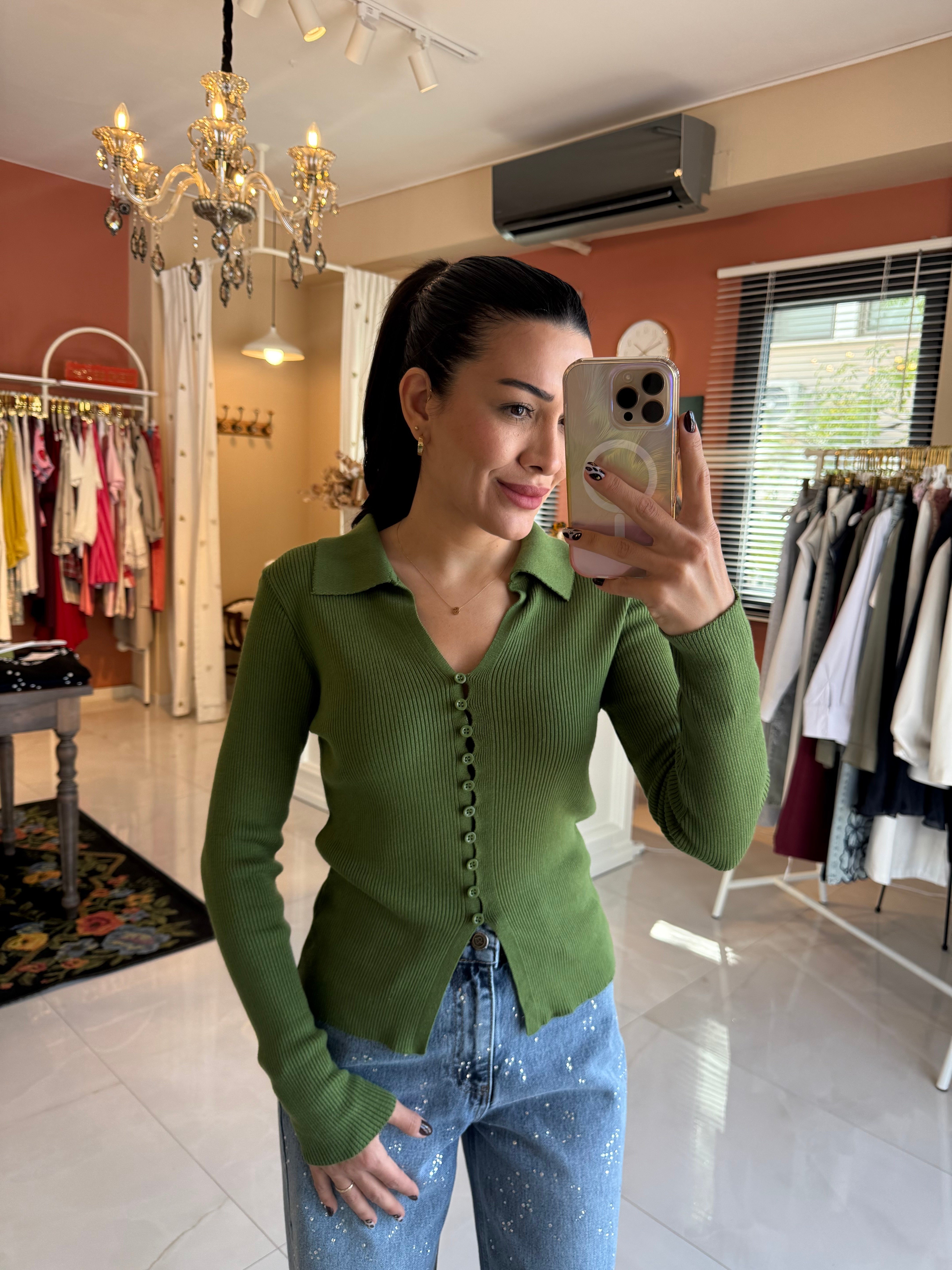 Yeşil Polo Yaka Düğmeli Triko