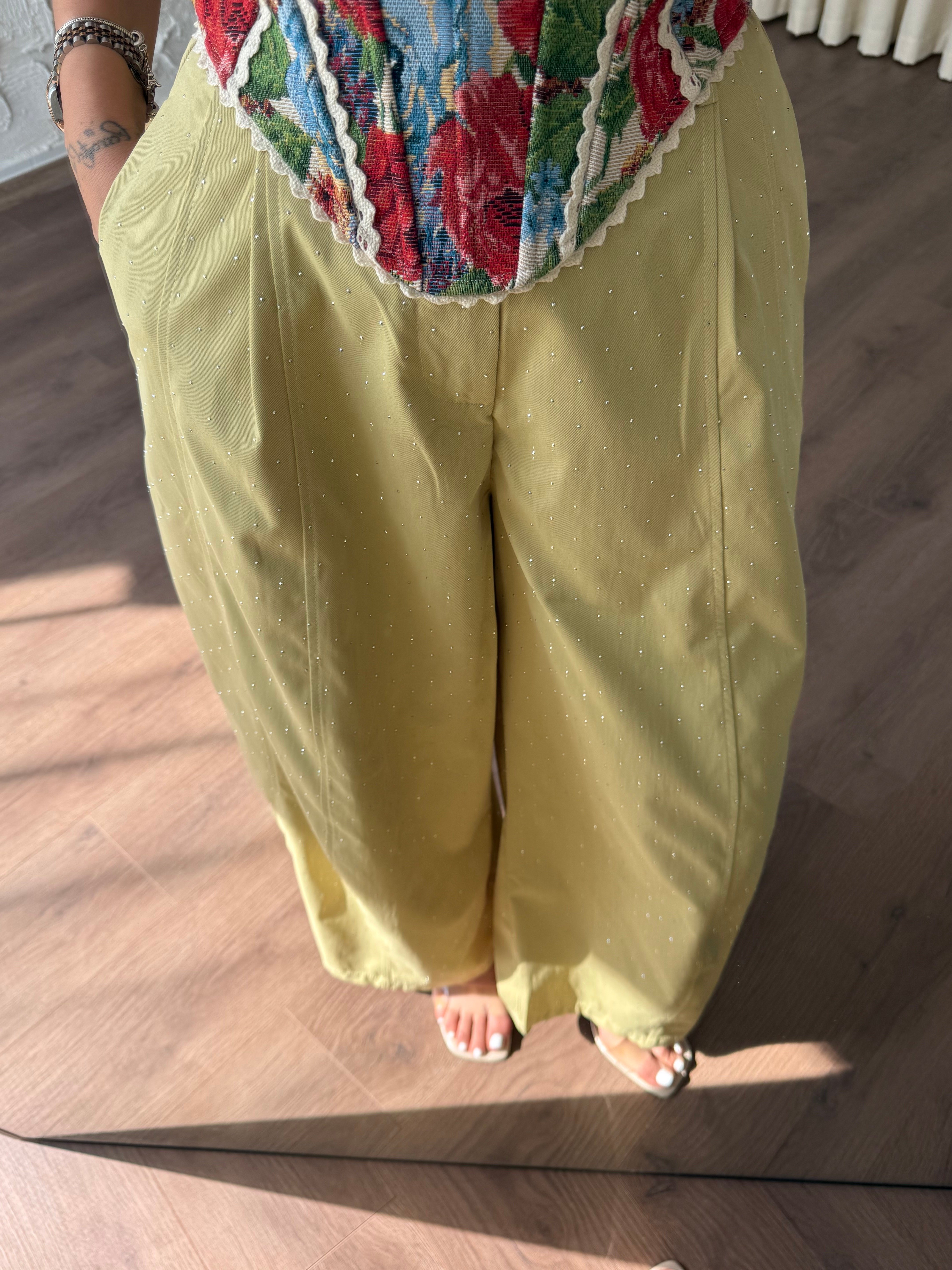 Yeşil Taşlı Balon Pantolon