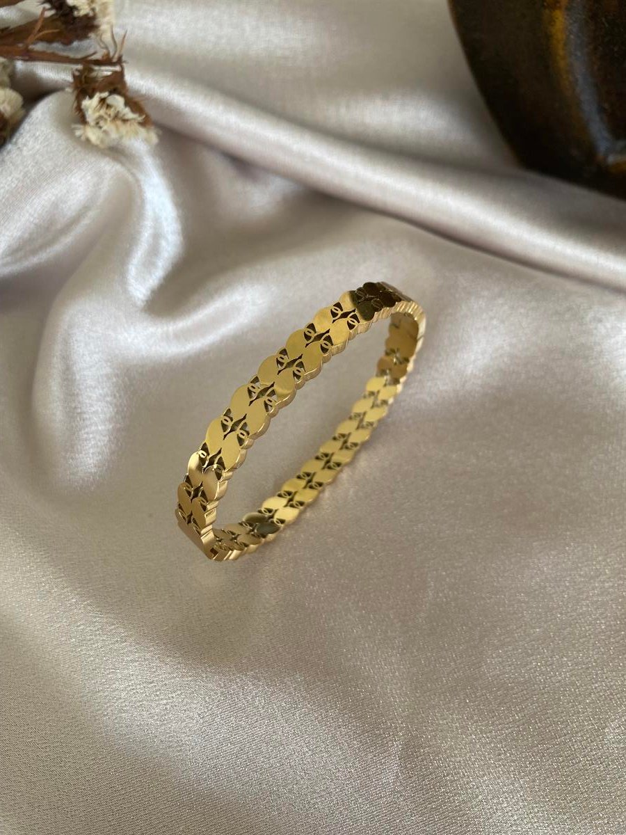 Arpa iri model kelepçe 