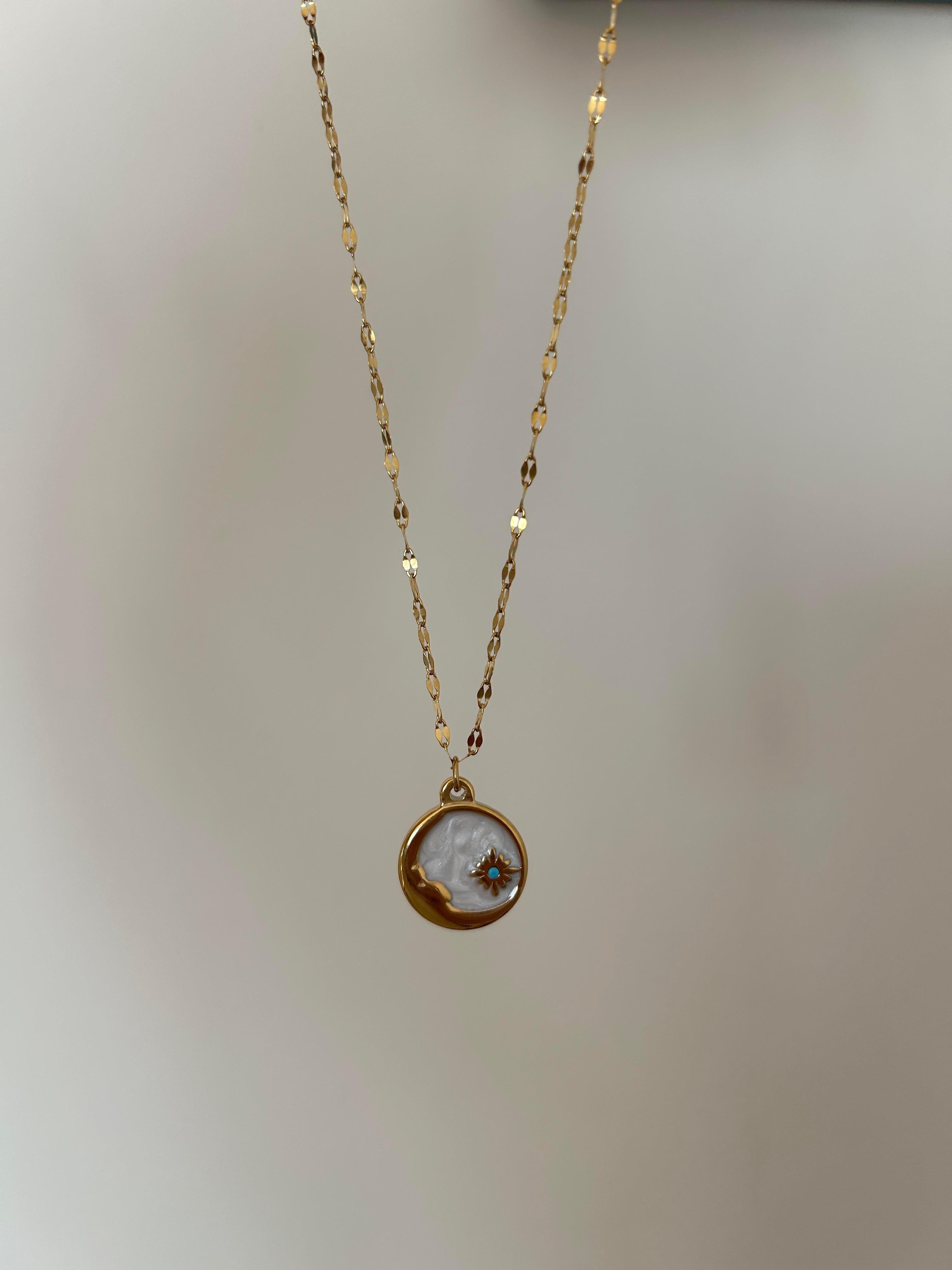 Ay model çelik kolye 