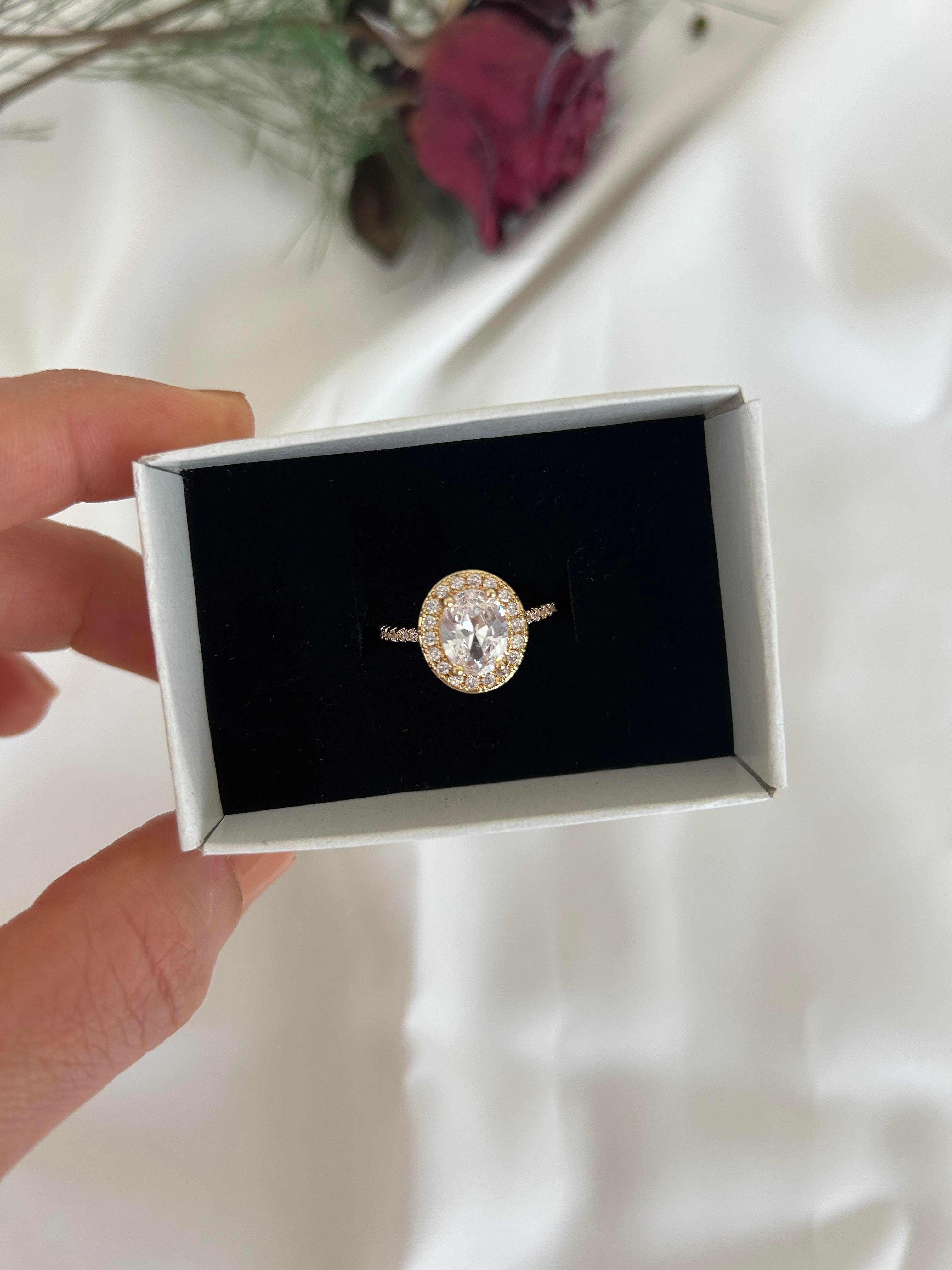 Baget taşlı gold çelik yüzük 