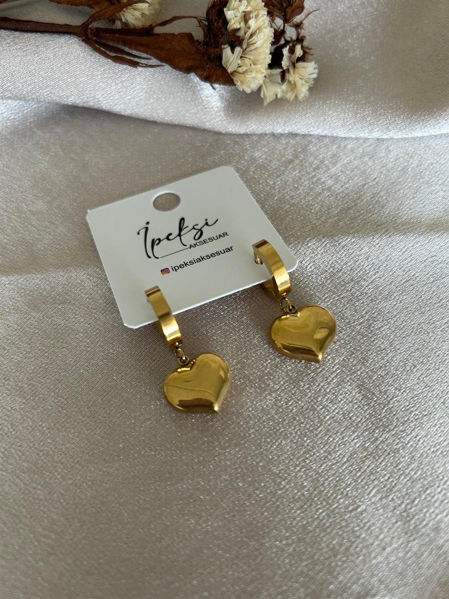 Bombeli kalp model küpe 