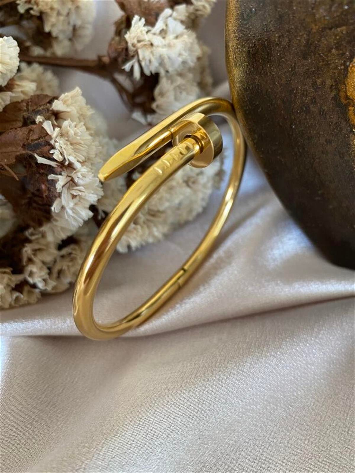 Çivi Taşsız Model