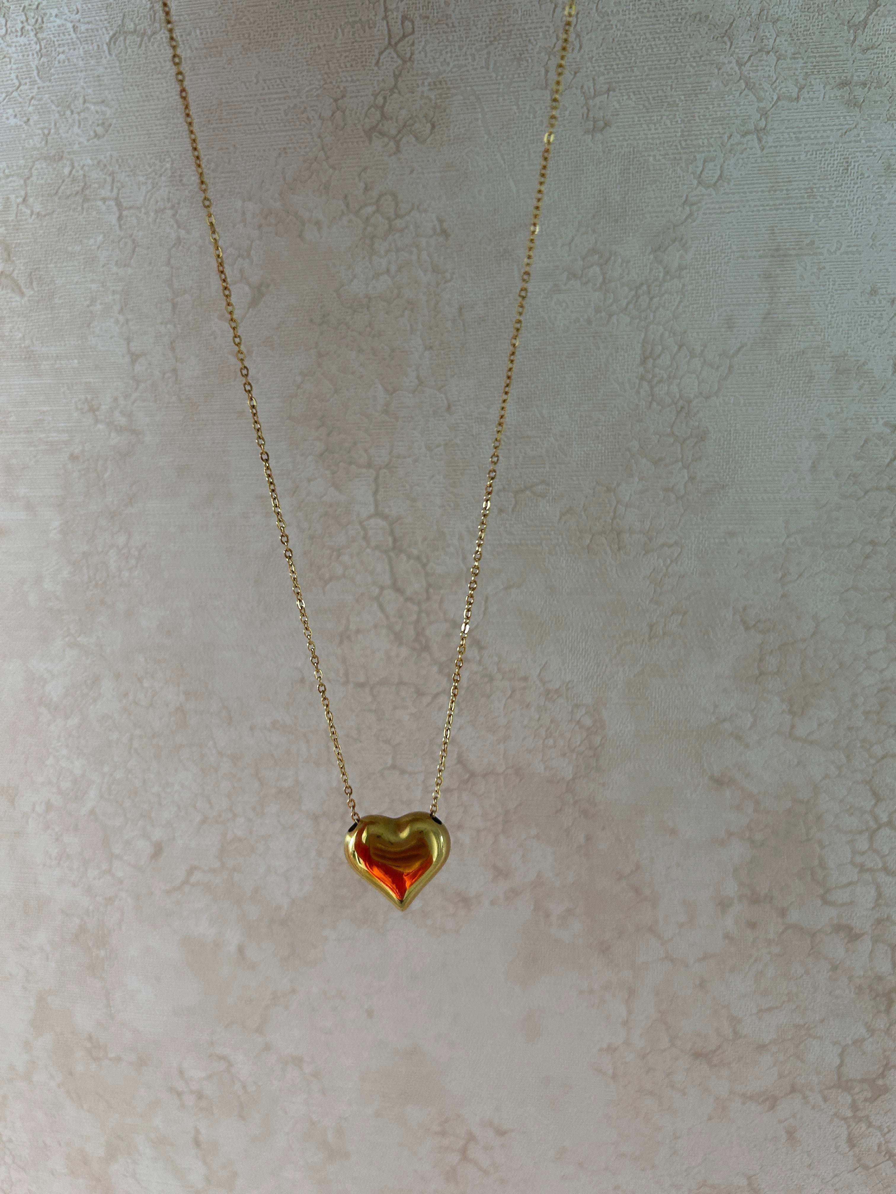 Kalp bombeli model kolye 