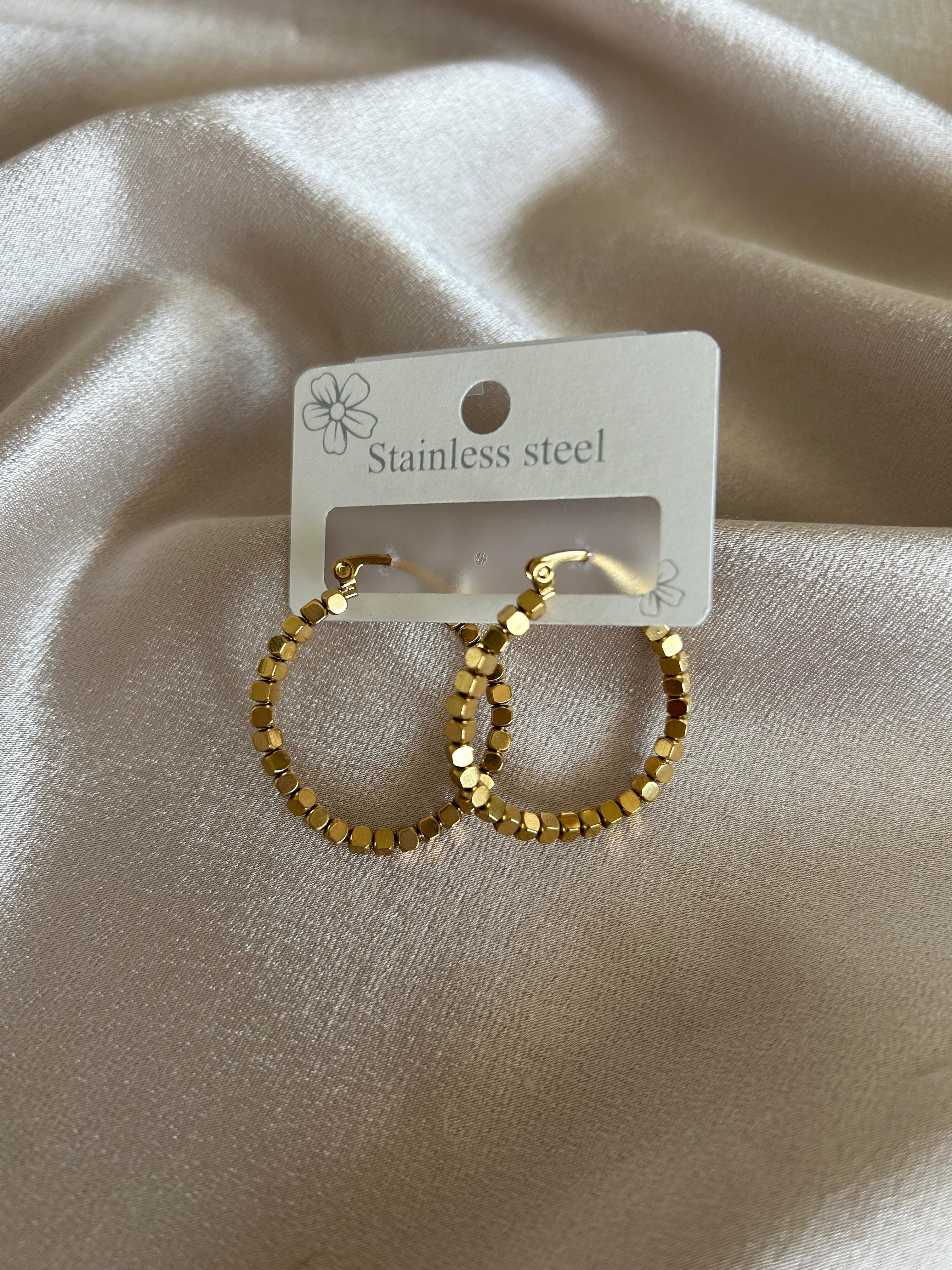 Küp model halka küpe 