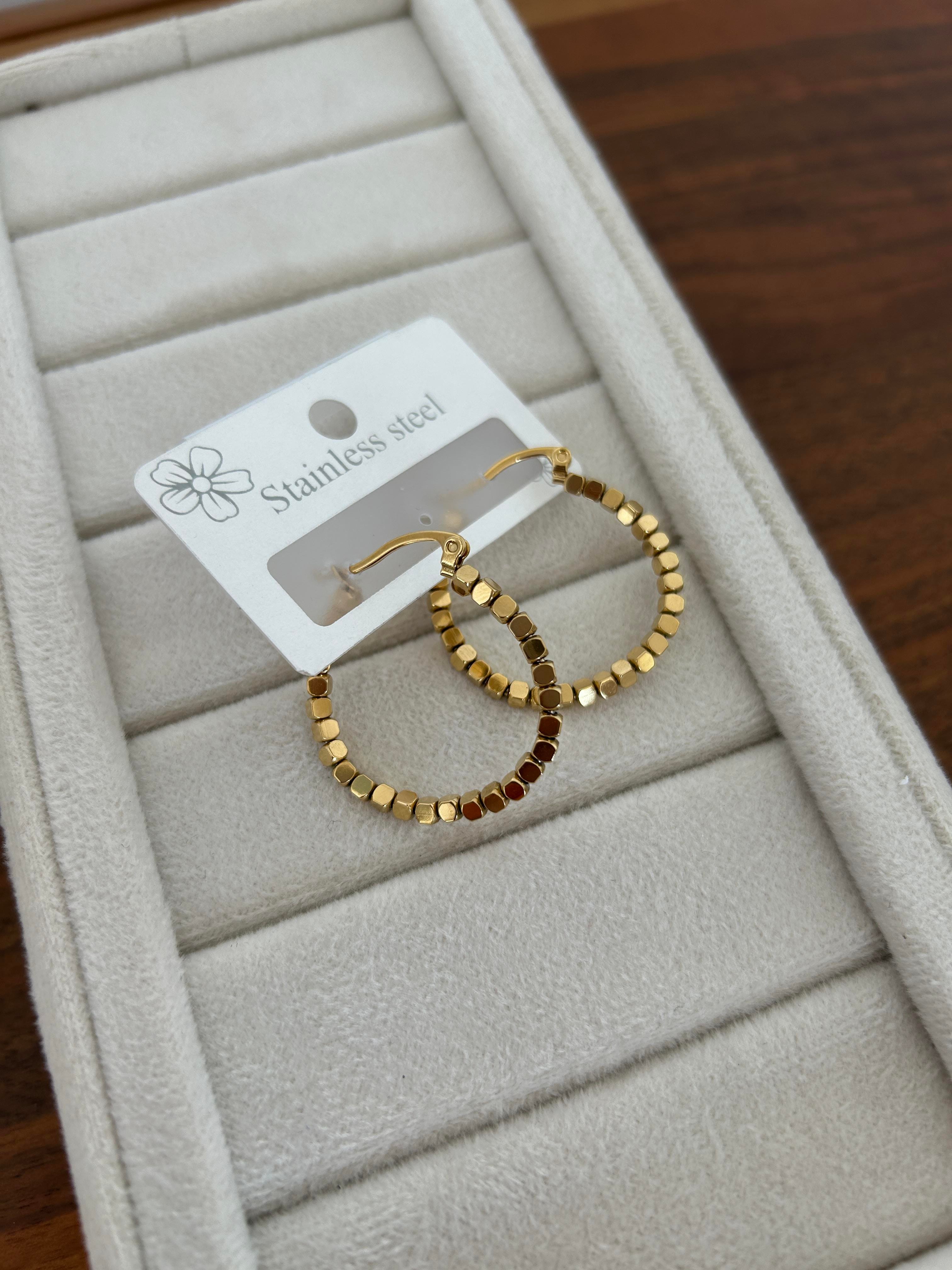 Küp model halka küpe 