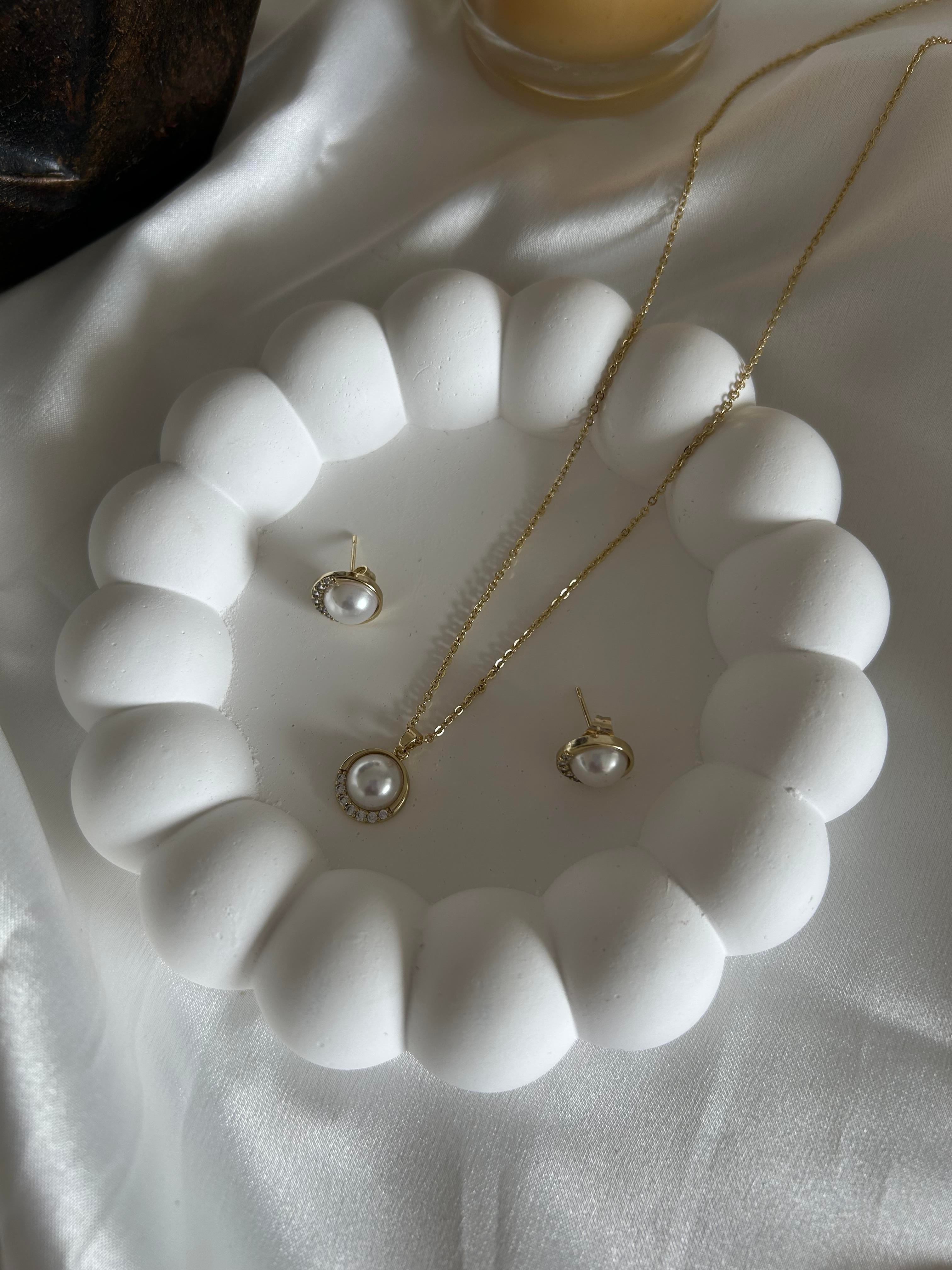 Özel seri İnci model set