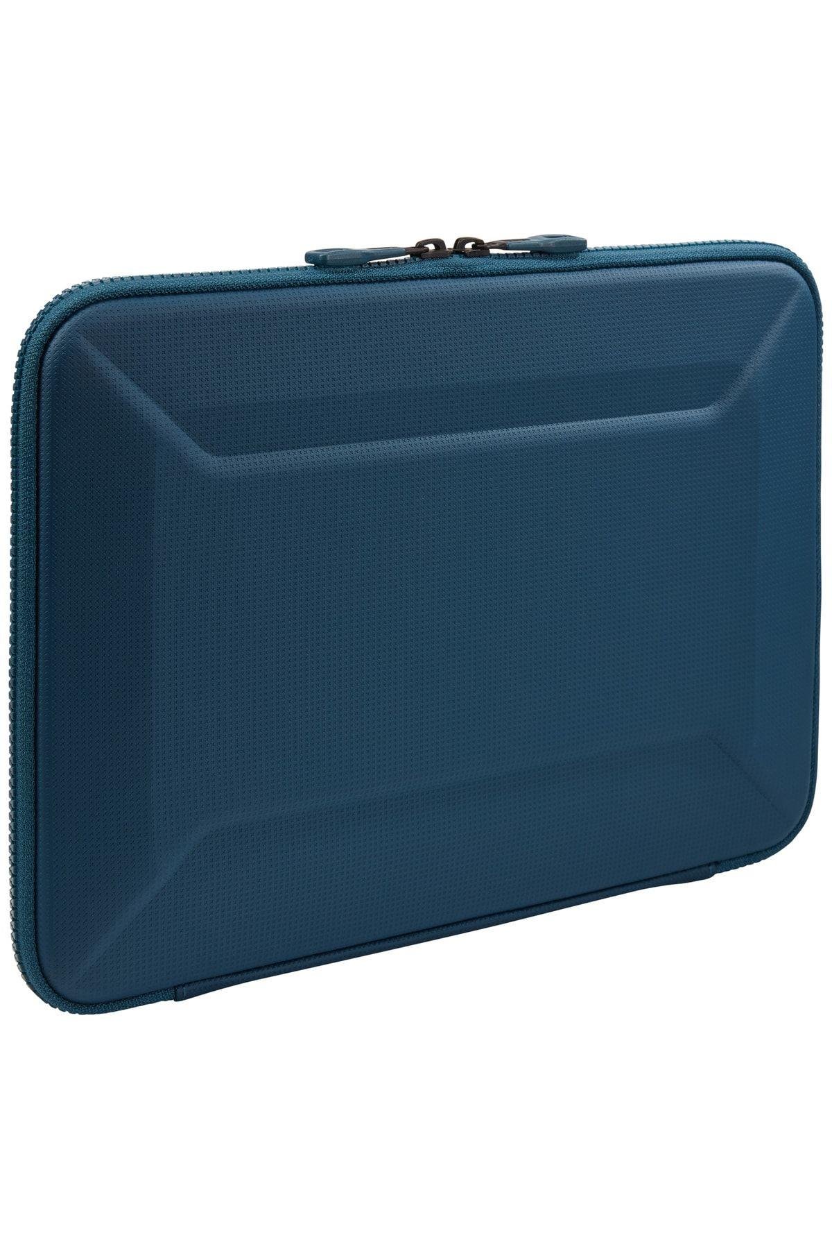 Gauntlet 4 Macbook Sleeve 13
