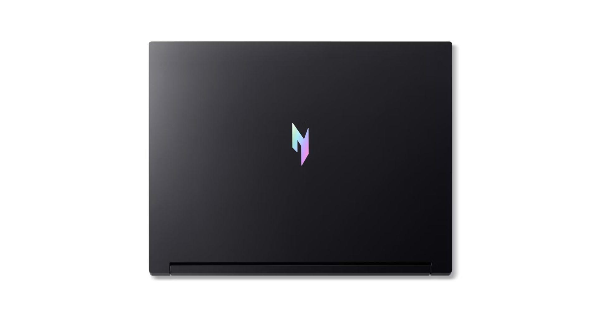 Acer Nitro V16 NH.QRVEY.004 R5 8645HS 8GB 512GB SSD RTX4050-6GB Freedos 165Hz 16'' Taşınabilir Bilgisayar