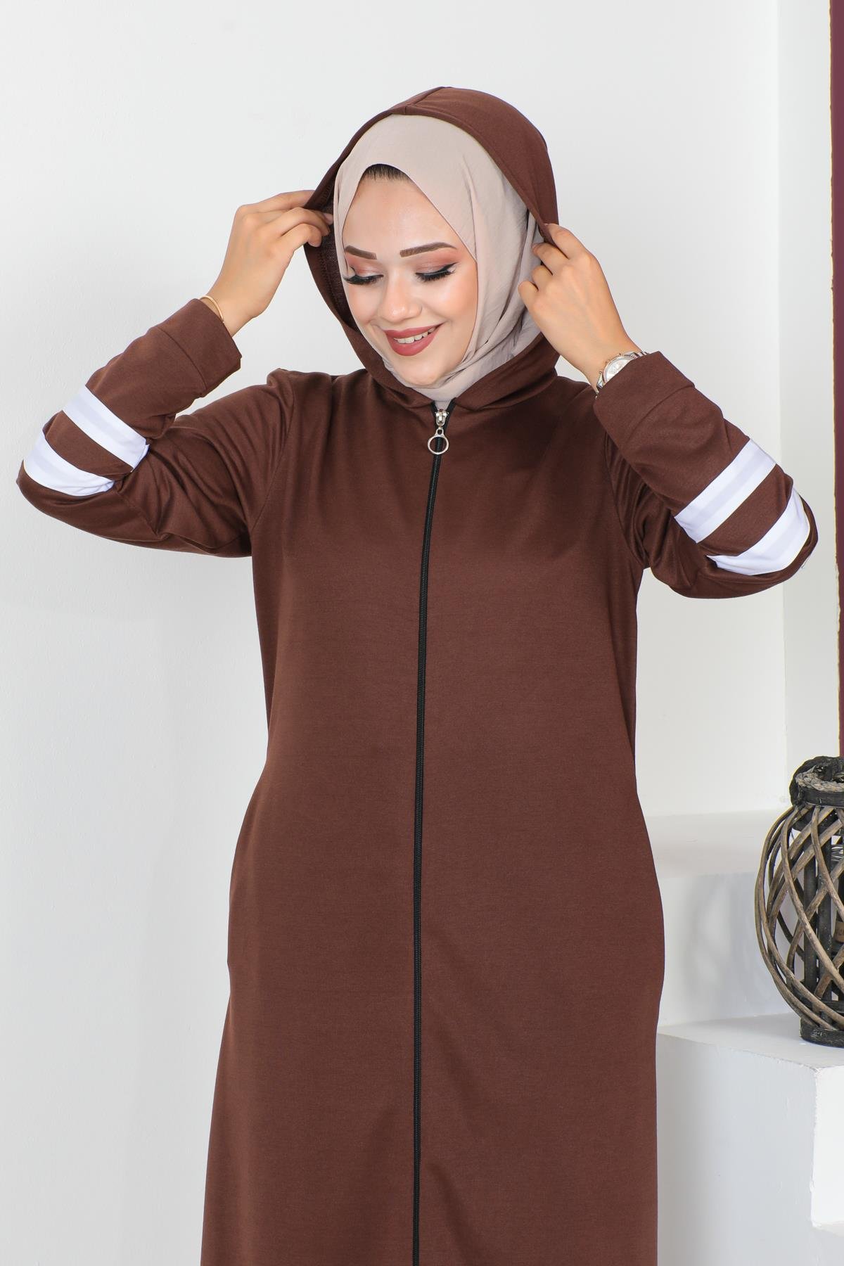 Tesettür Ferace Modelleri ve Fiyatları - Affanmoda