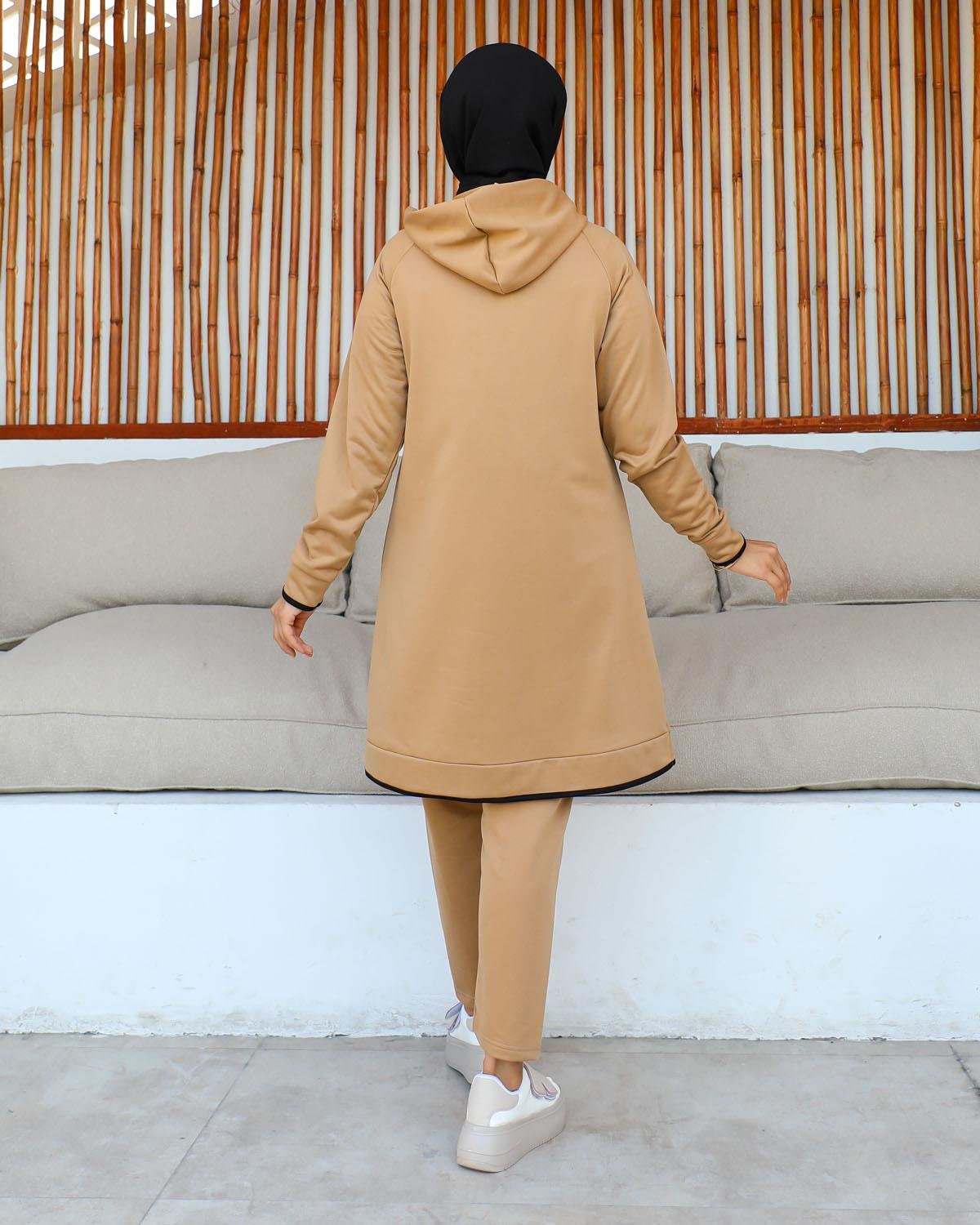 Tesettür Eşofman Takımı Modelleri - Tesettür Kombin - Affanmoda.com