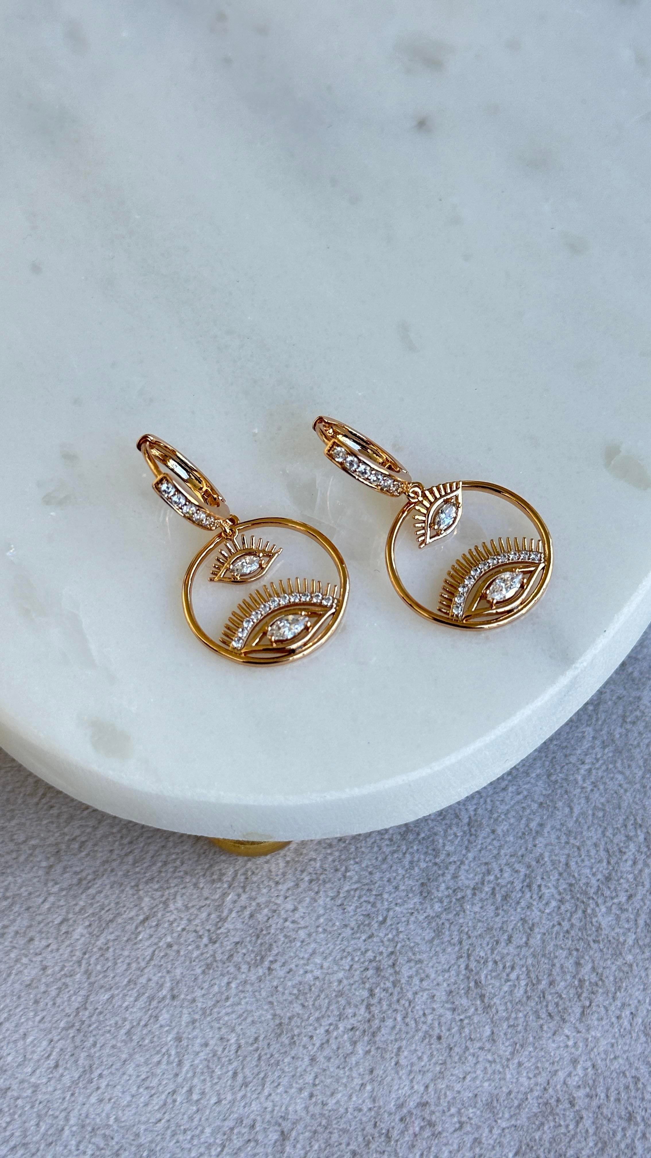 Göz Detay Halka Gold Küpe 3cm