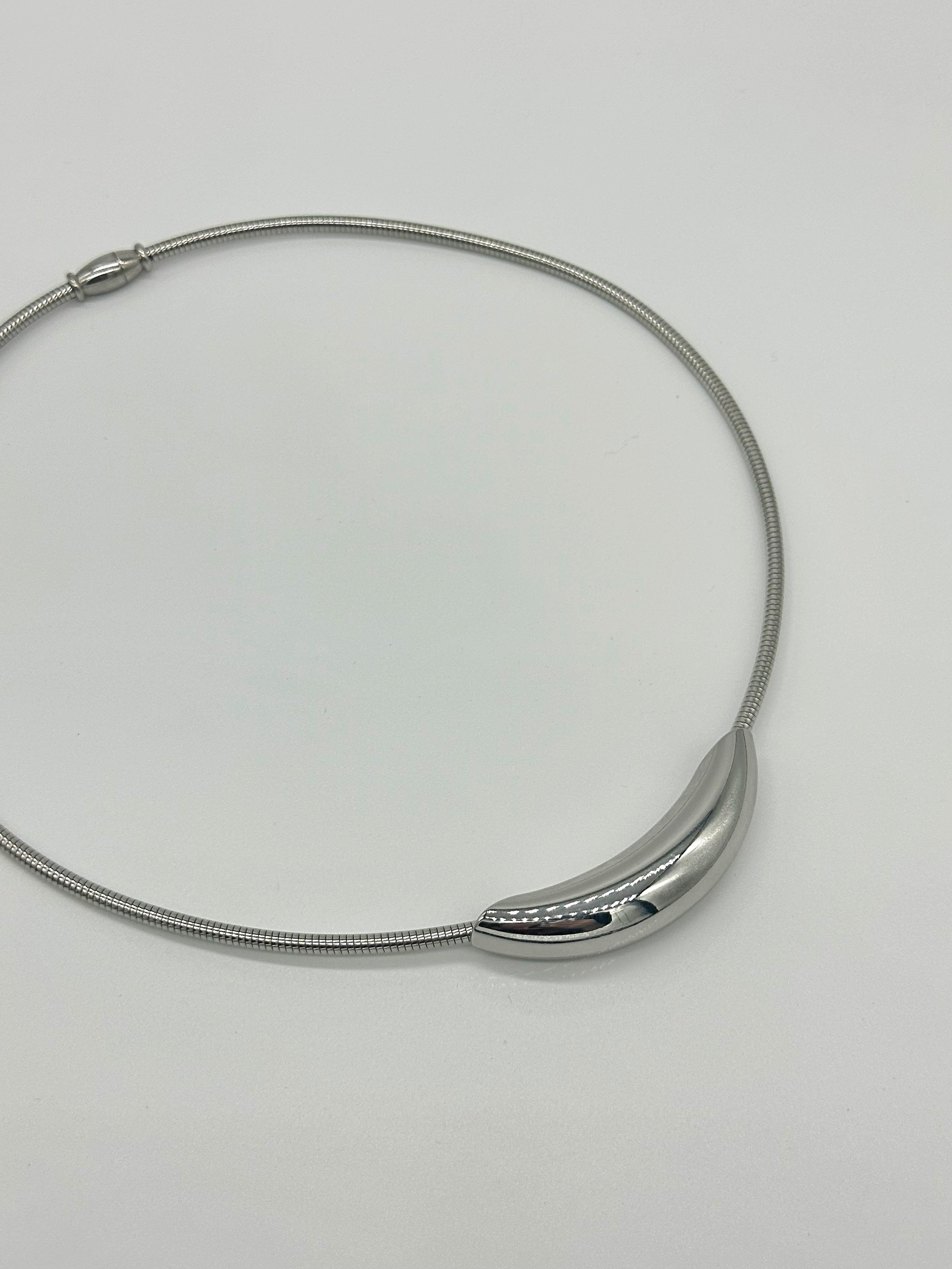 Mıknatıs Kopçalı Kolye Silver