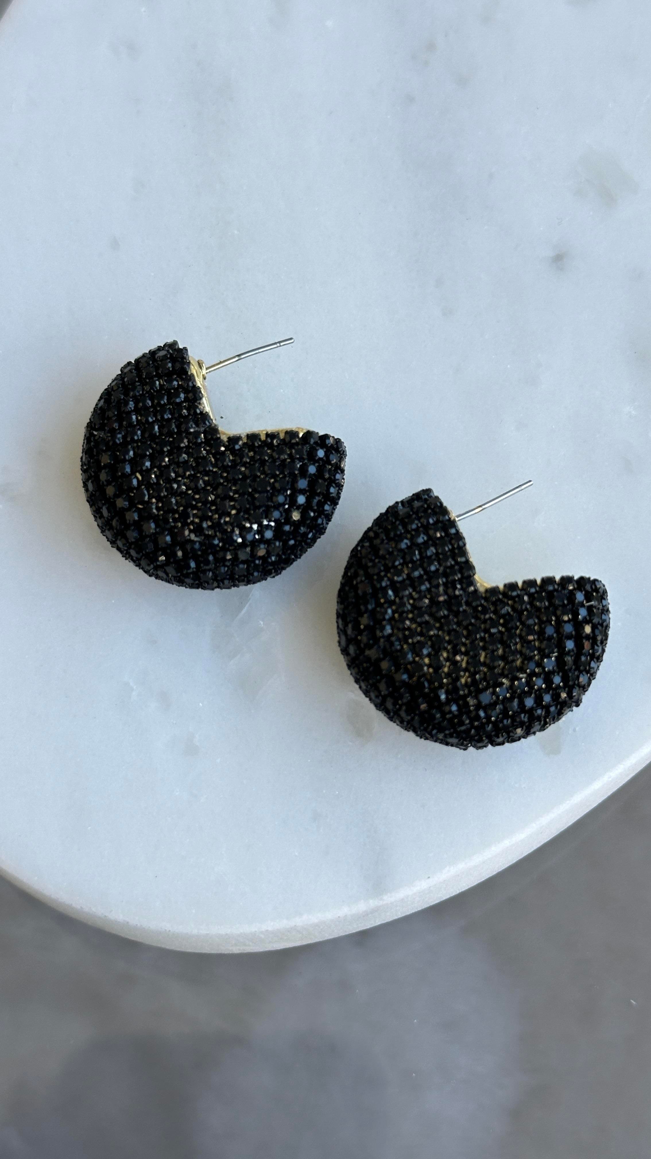 Siyah Taşlı Küpe 3cm