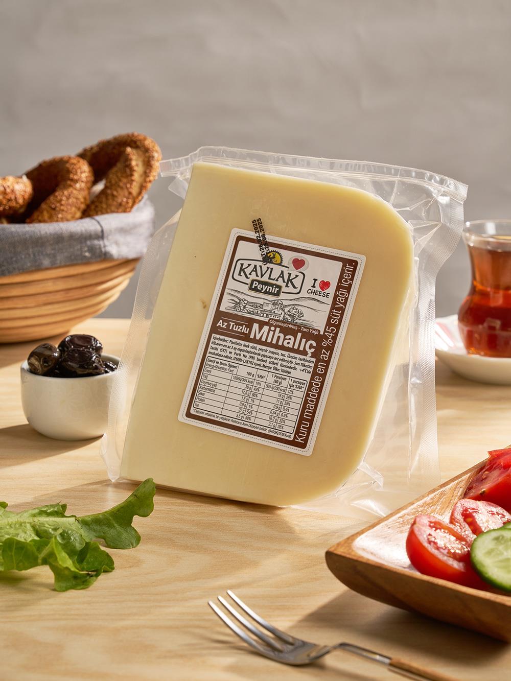 Az Tuzlu Mihaliç Peyniri