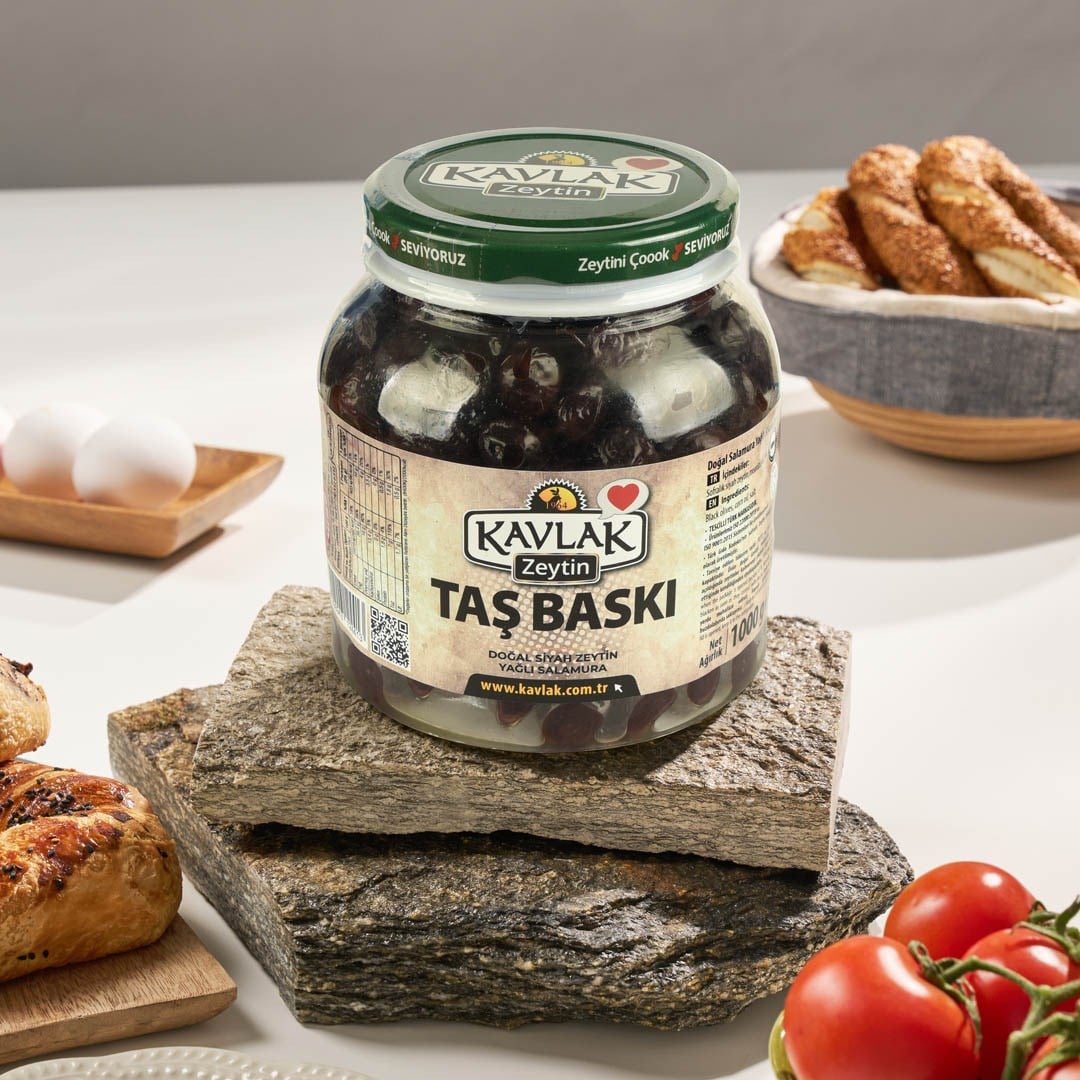 Taş Baskı Gemlik Siyah Zeytin 1 Kg Pet