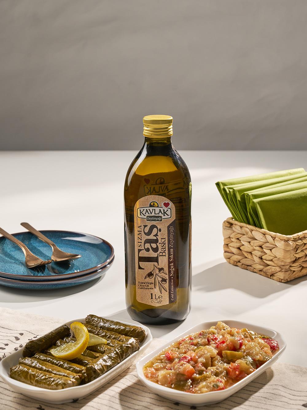 Taş Baskı Soğuk Sıkım Zeytinyağı 1 lt Marasca Cam Şişe