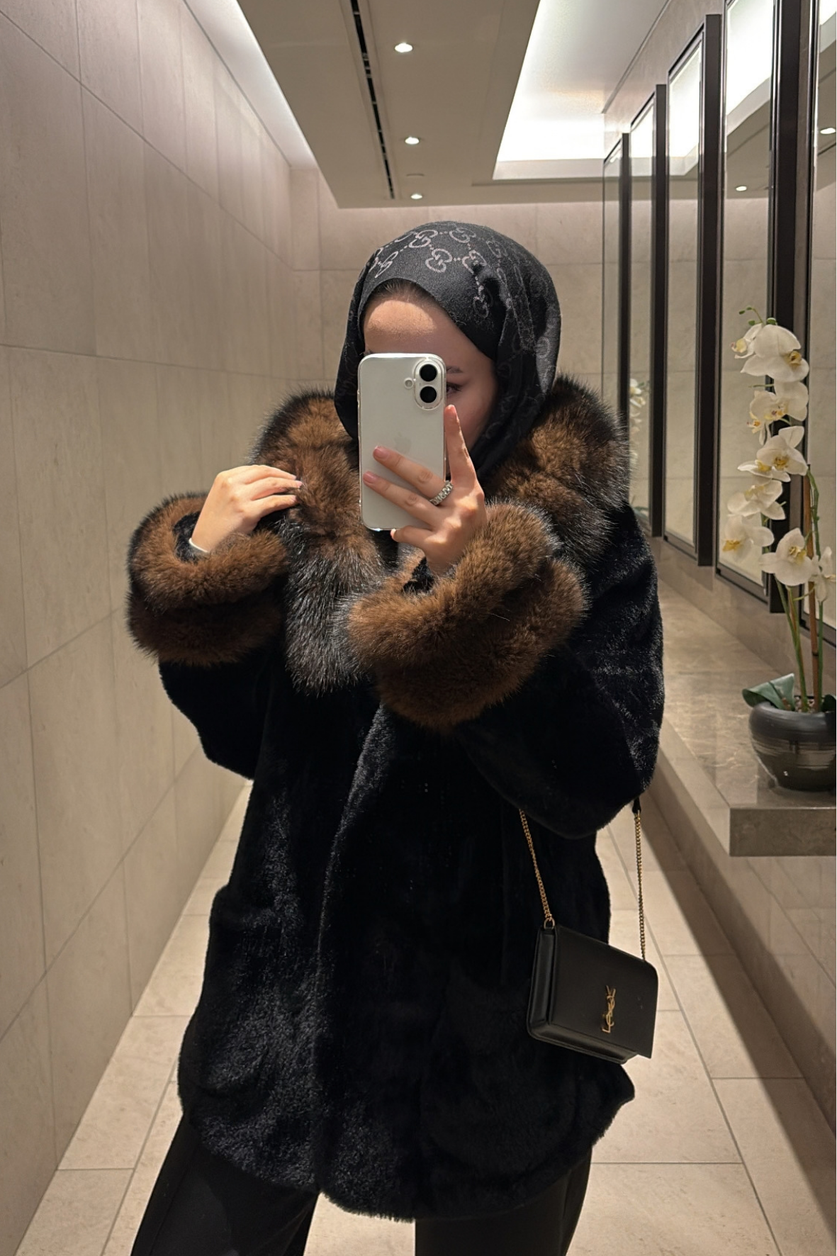Çift Alpaka Alcantra Siyah Kapüşonlu Kürk-100