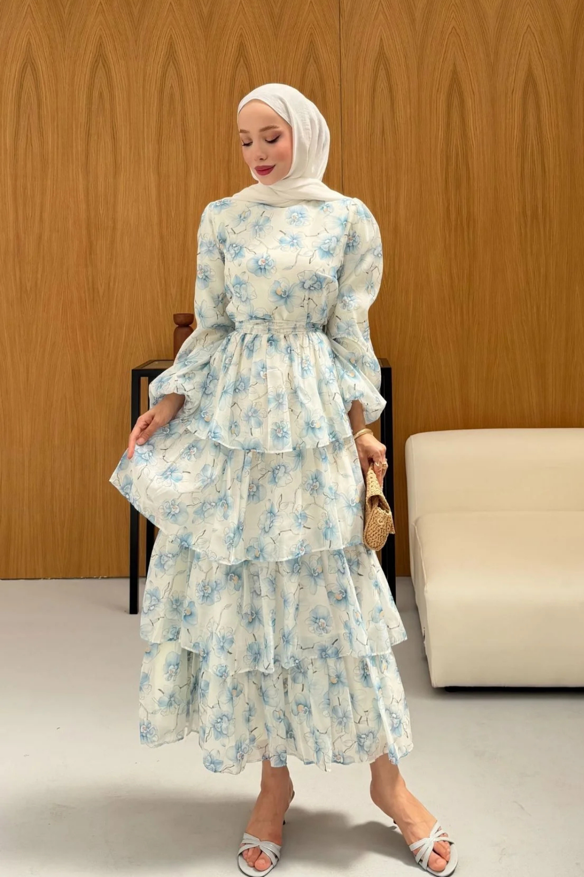 Eteği Kat Volanlı Bahar Desenli Elbise - Mavi-4371