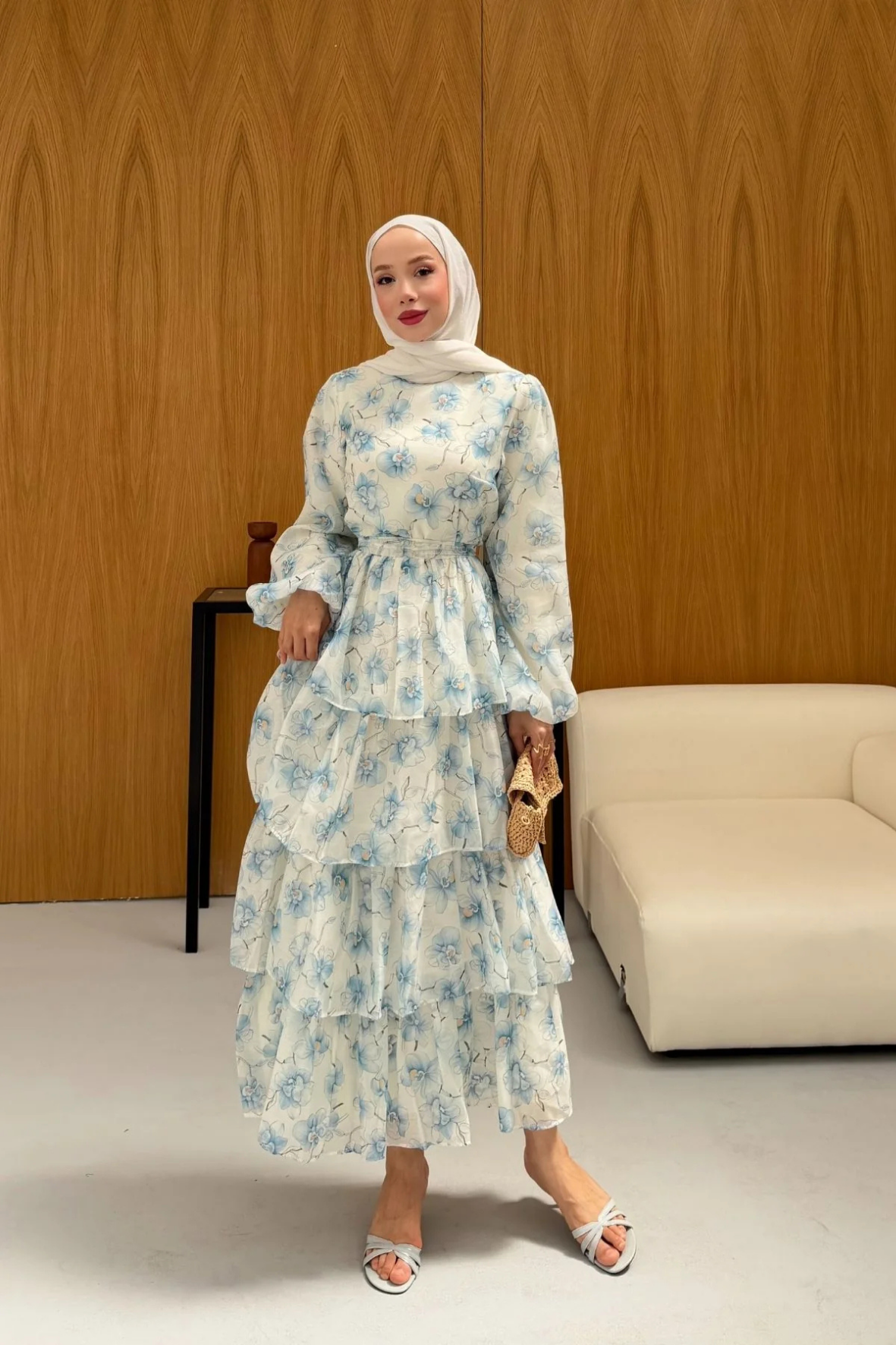 Eteği Kat Volanlı Bahar Desenli Elbise - Mavi-4371