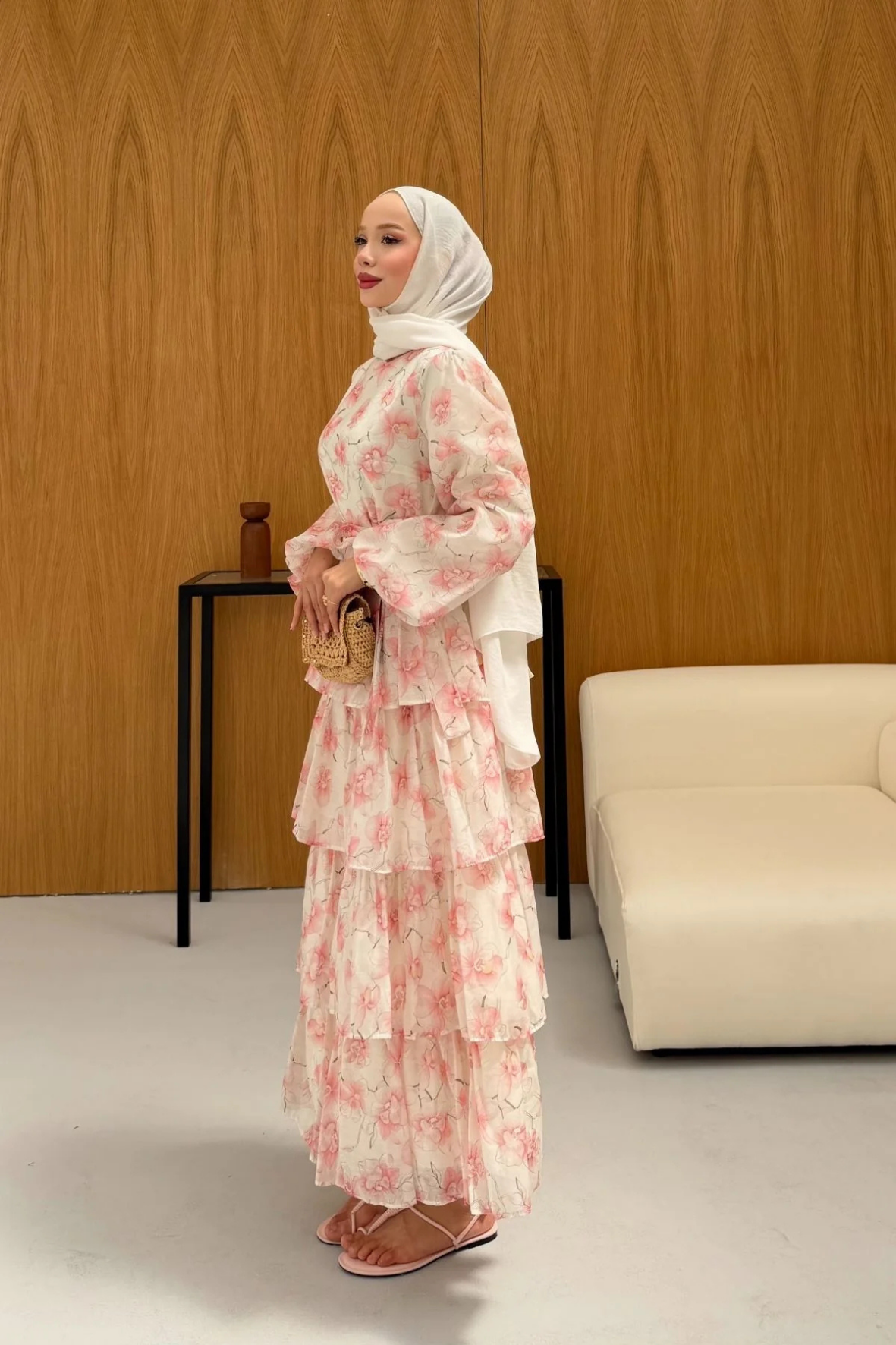 Eteği Kat Volanlı Bahar Desenli Elbise - Pembe-4371