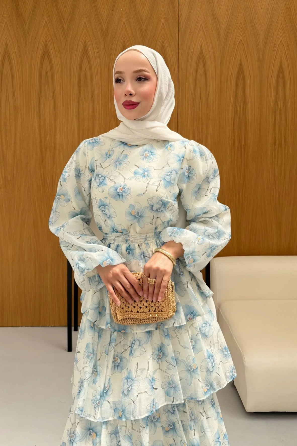 Eteği Kat Volanlı Bahar Desenli Elbise - Mavi-4371