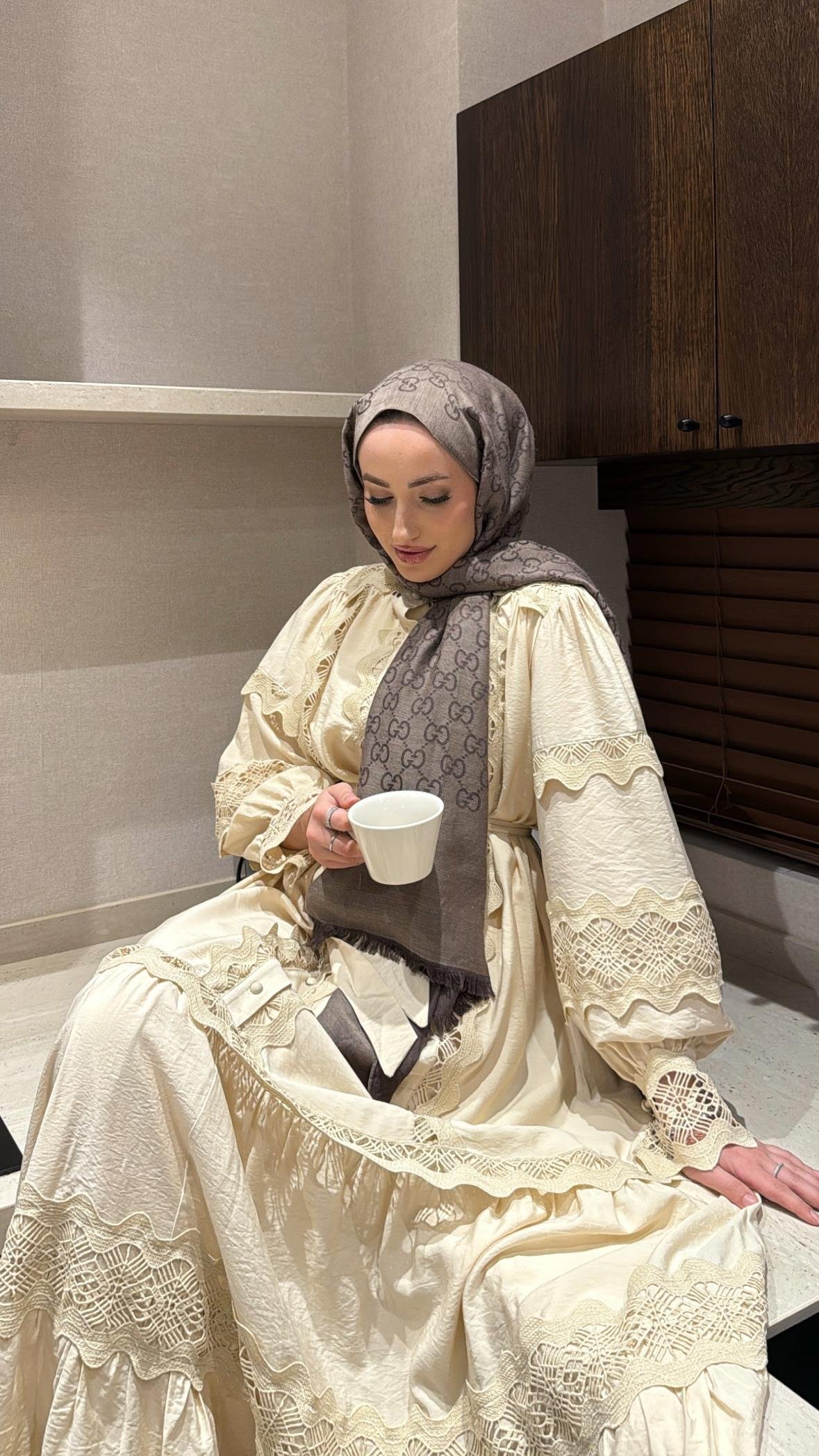 İthal Dantelli Elbise - Bej-8596