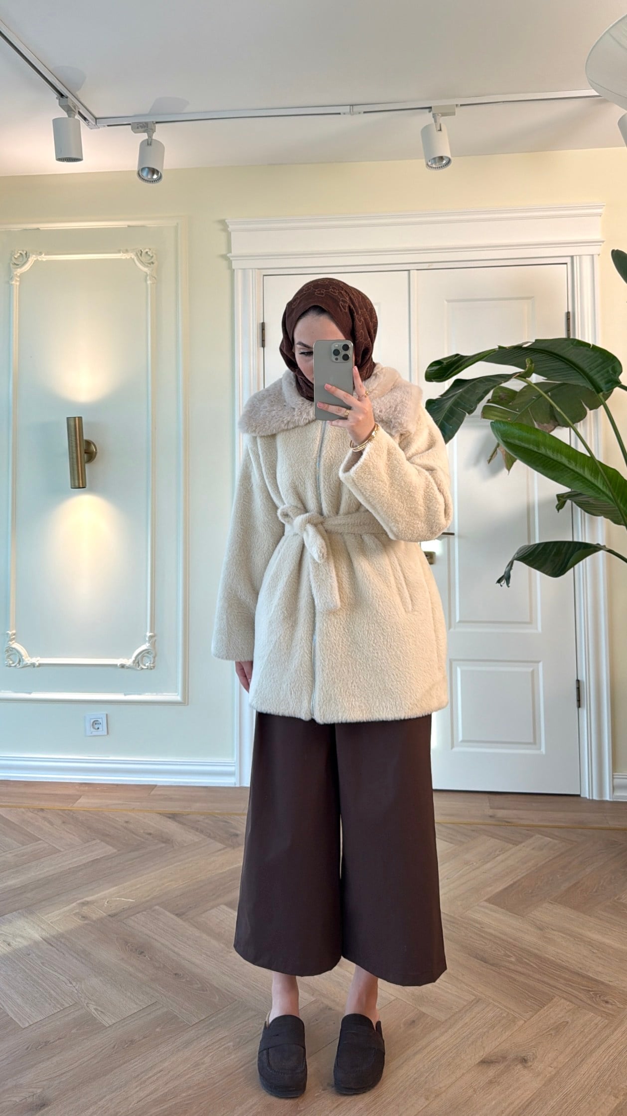 Lendi Kürklü Angora Mont -Bej-2330