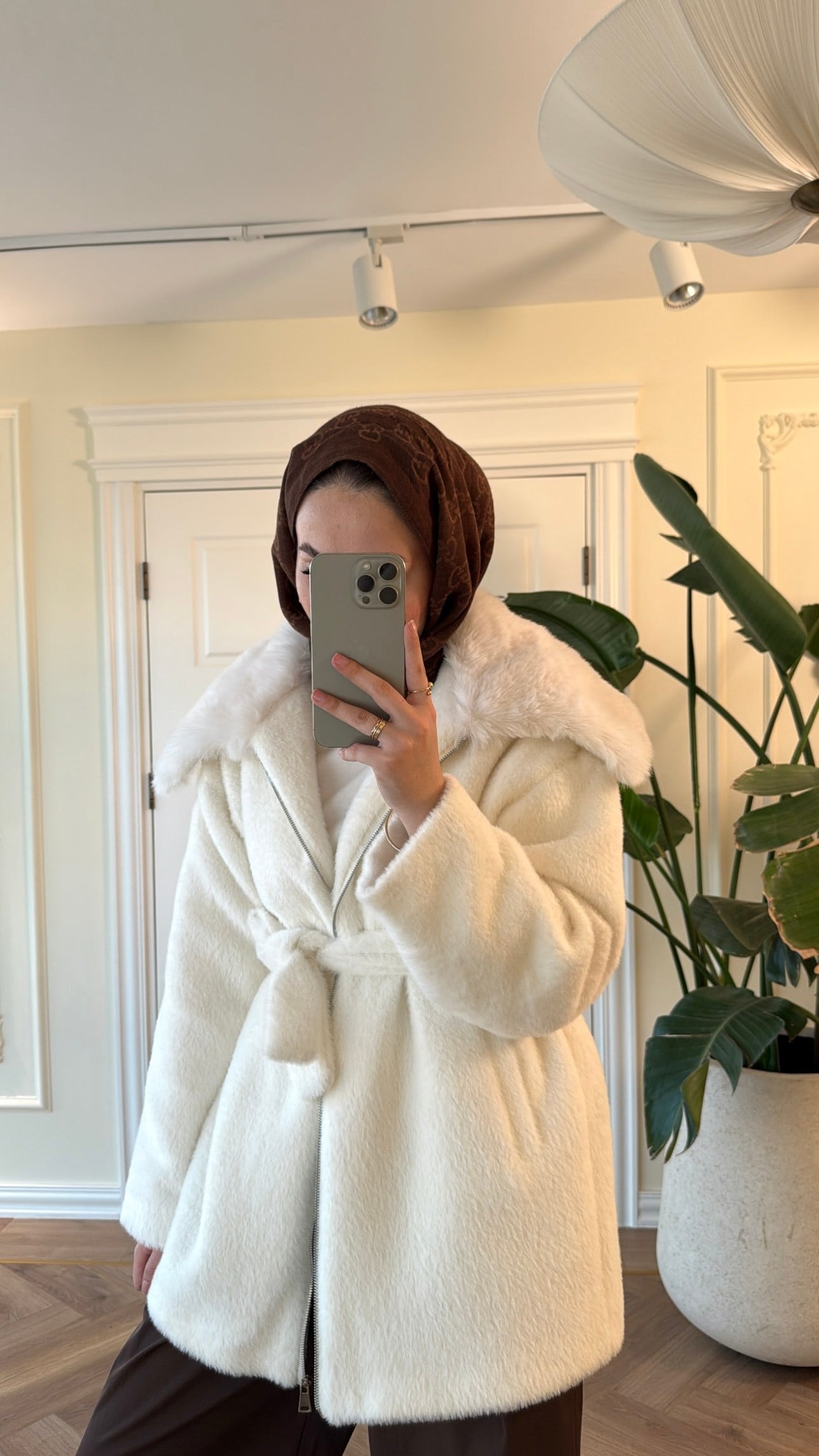 Lendi Kürklü Angora Mont - Ekru-2330