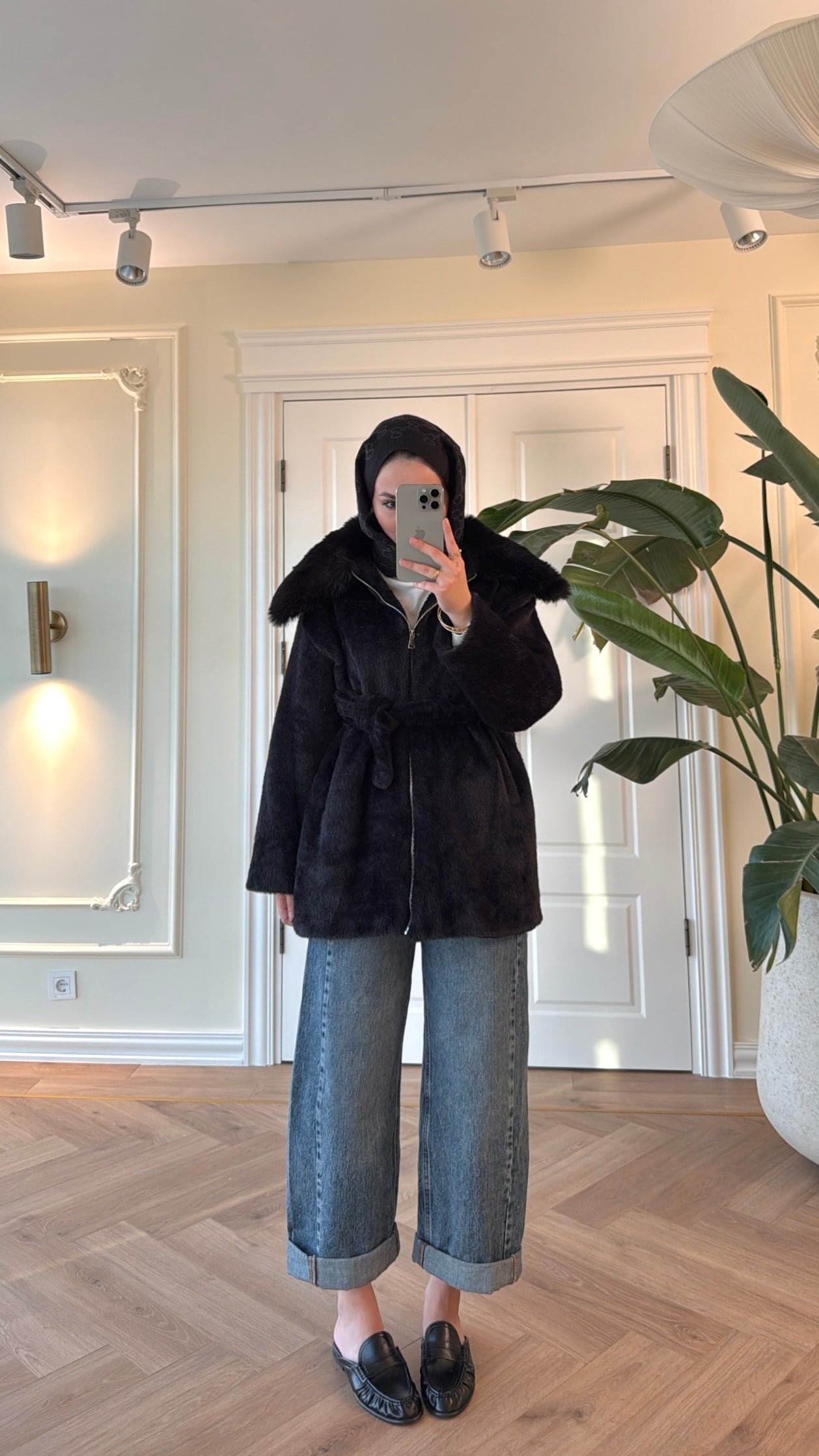 Lendi Kürklü Angora Mont -Siyah-2330